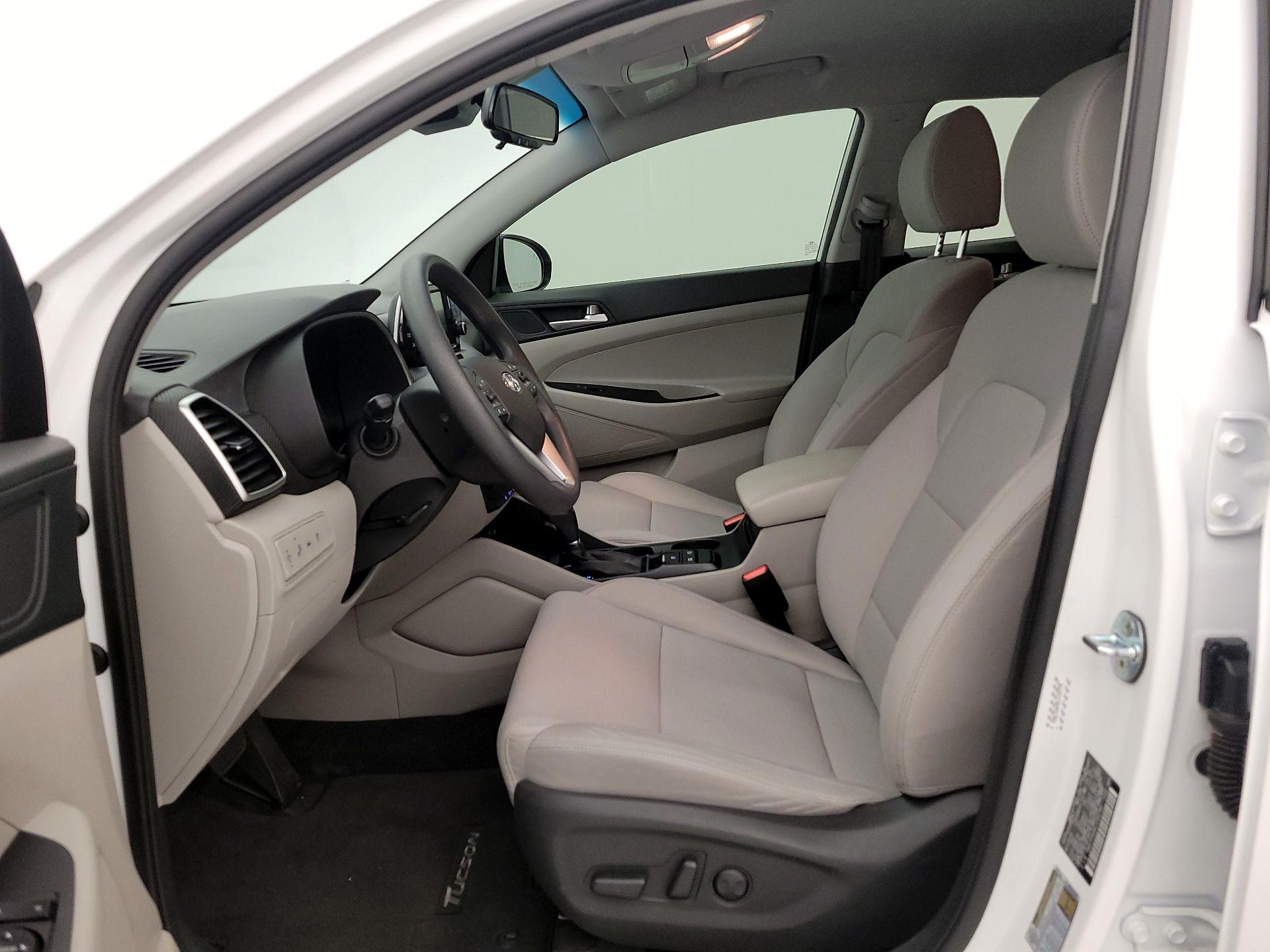 Thumbnail: 2020 Hyundai Tucson - 11