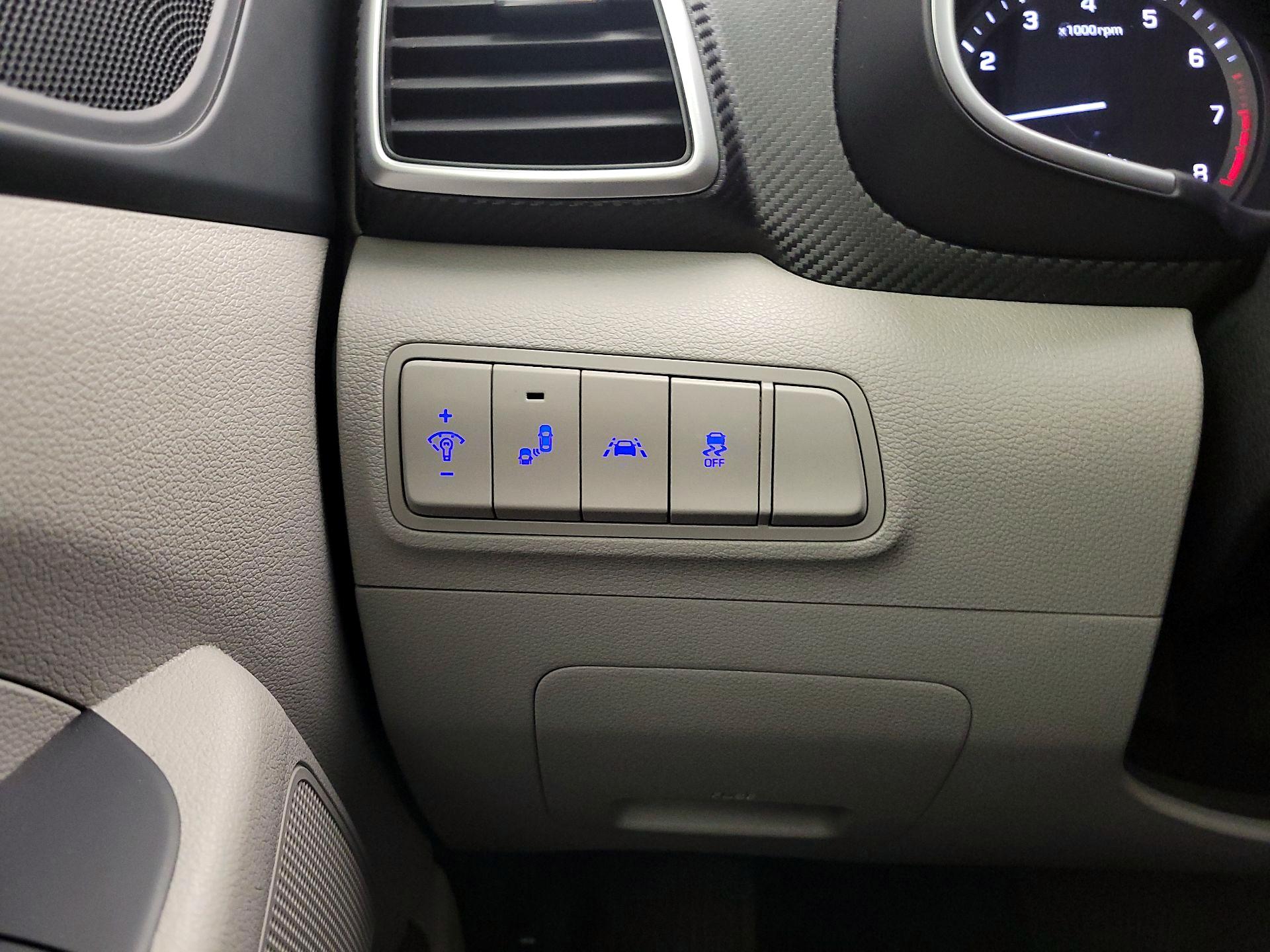 Thumbnail: 2020 Hyundai Tucson - 13