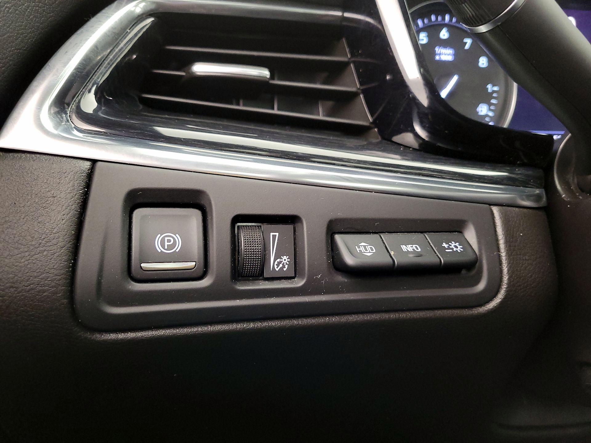 Thumbnail: 2020 Cadillac XT5 - 13