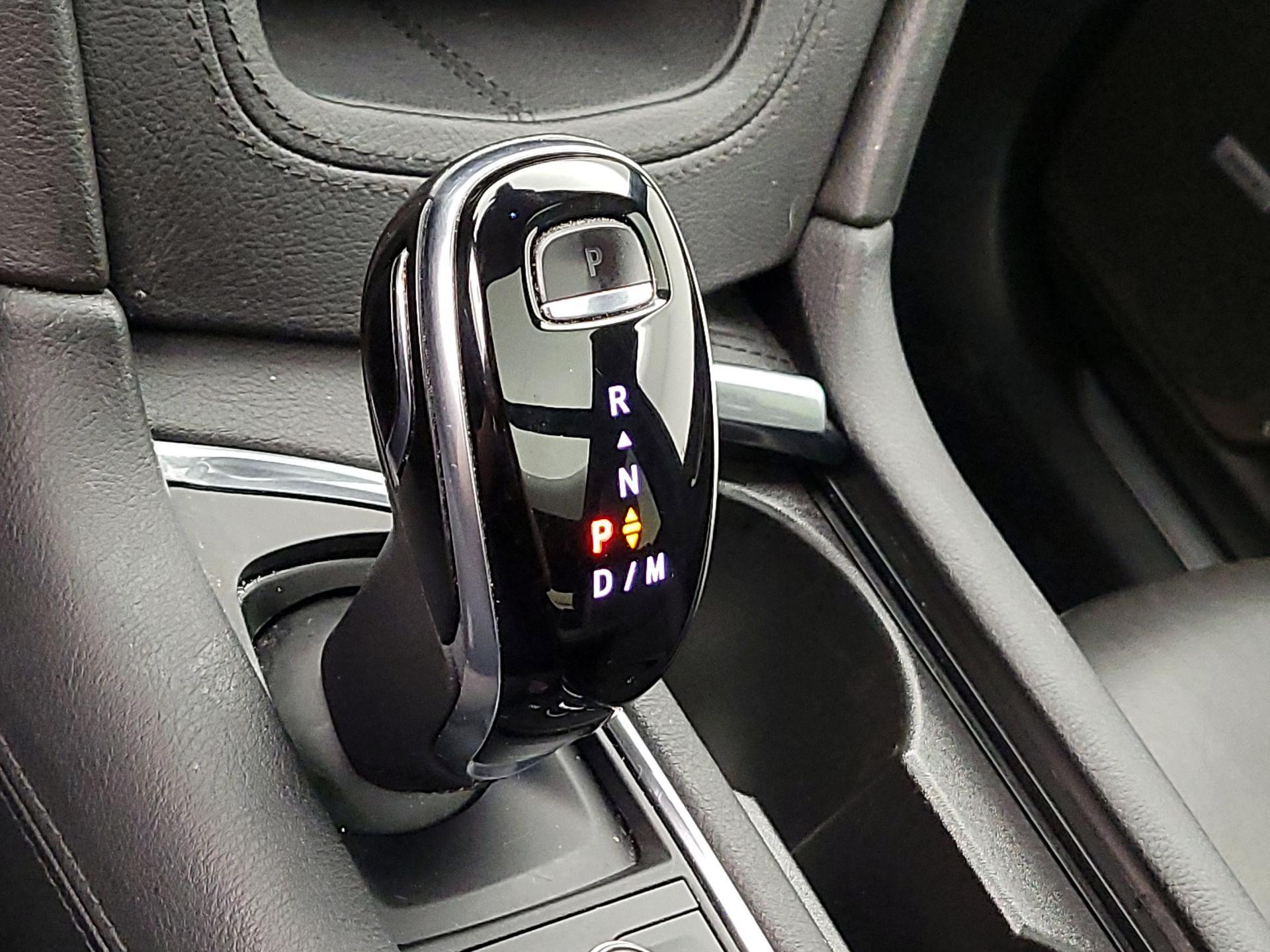 Thumbnail: 2020 Cadillac XT5 - 17