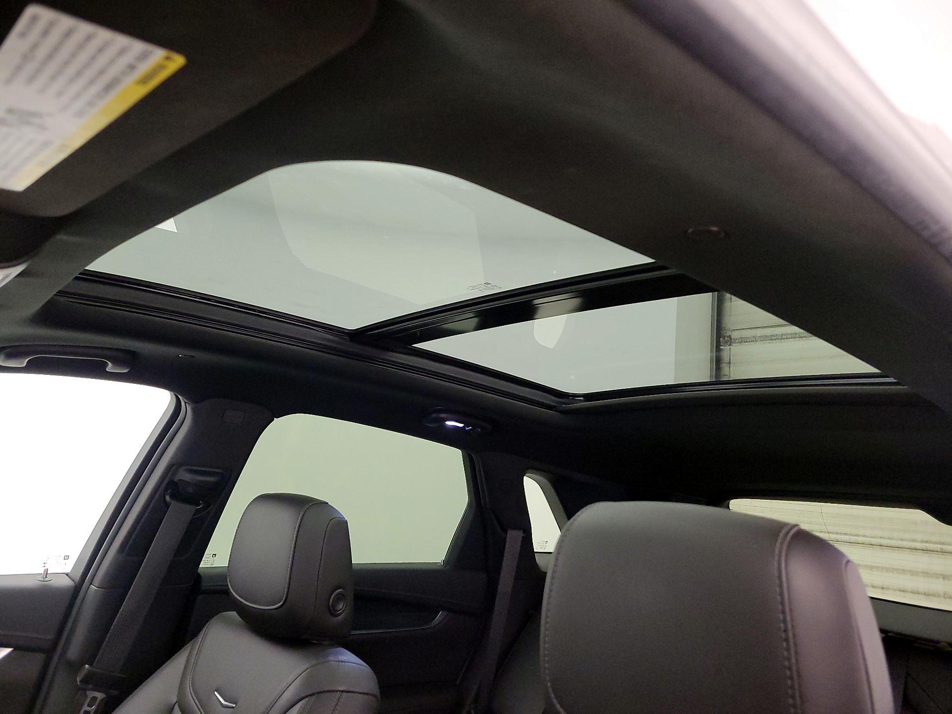 Thumbnail: 2020 Cadillac XT5 - 18