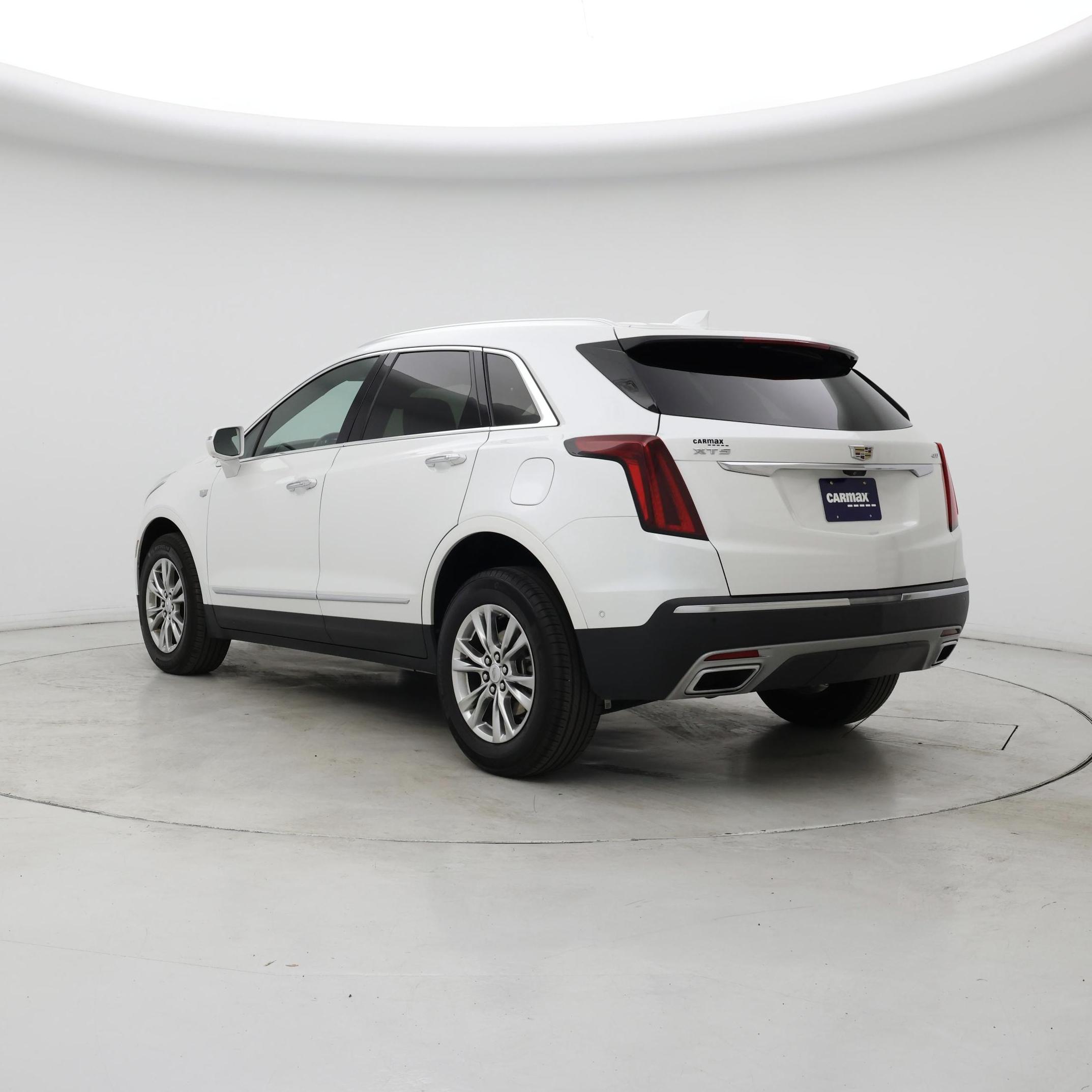 Thumbnail: 2020 Cadillac XT5 - 2