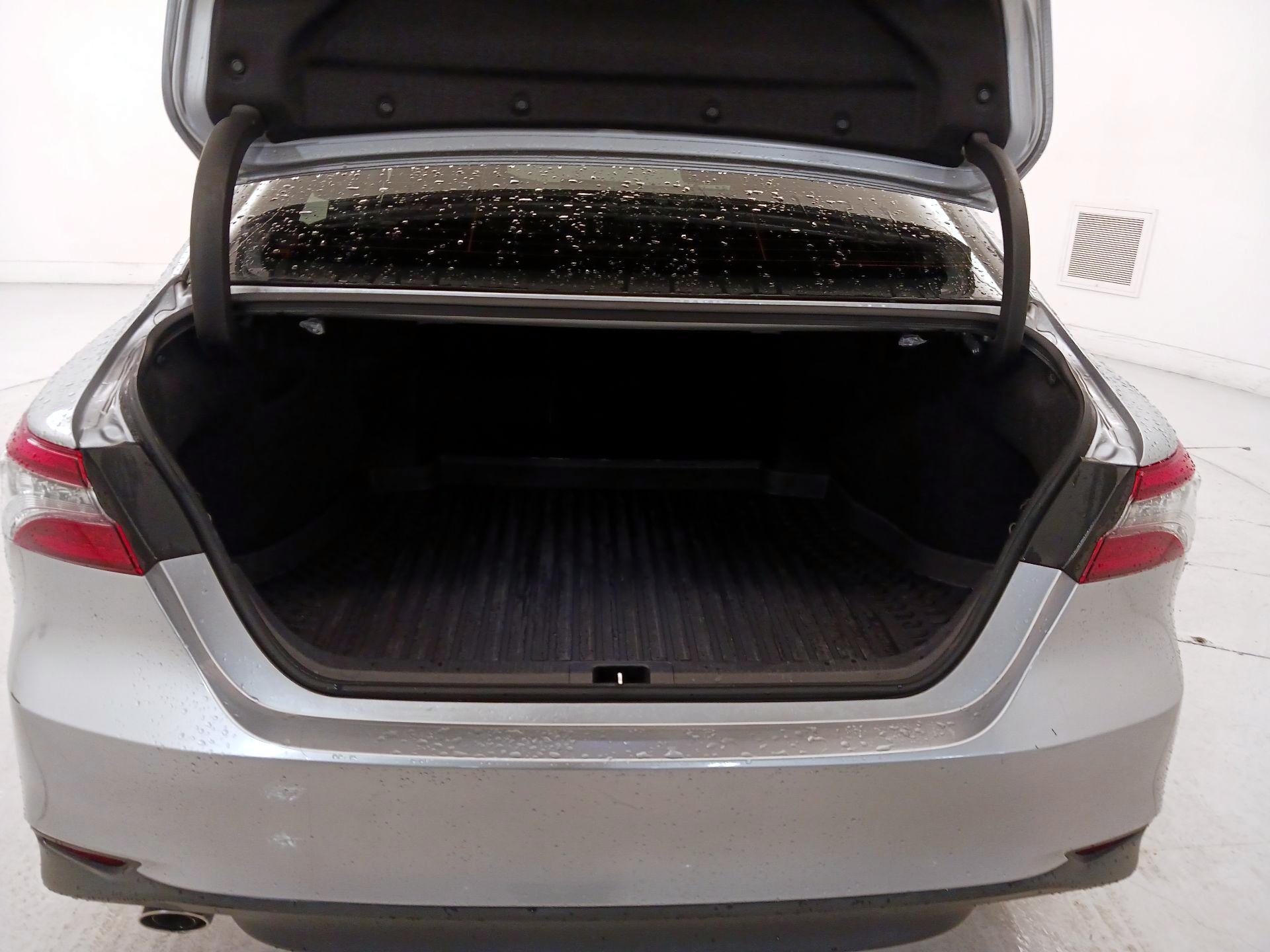 Thumbnail: 2024 Toyota Camry - 20