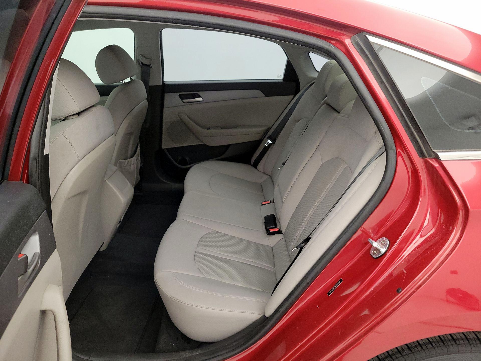 Thumbnail: 2018 Hyundai Sonata - 19