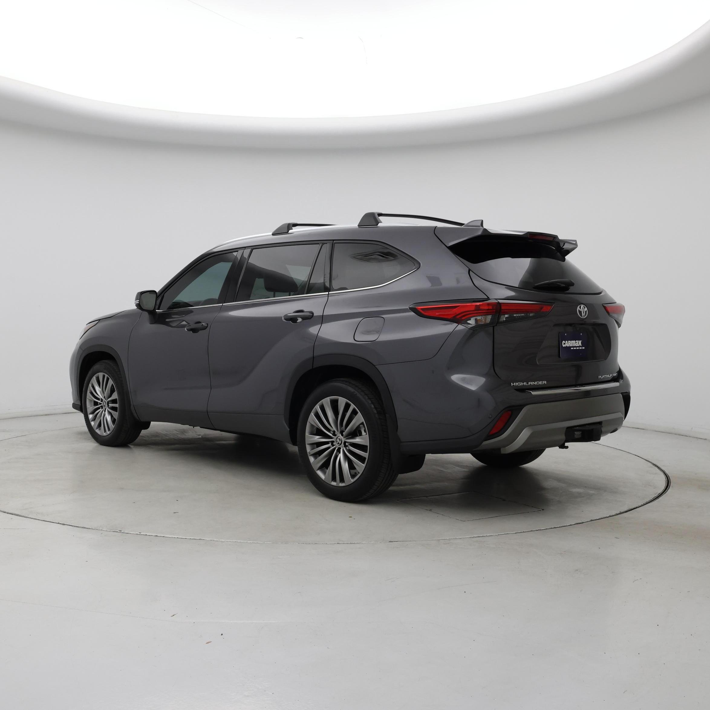 Thumbnail: 2021 Toyota Highlander - 2
