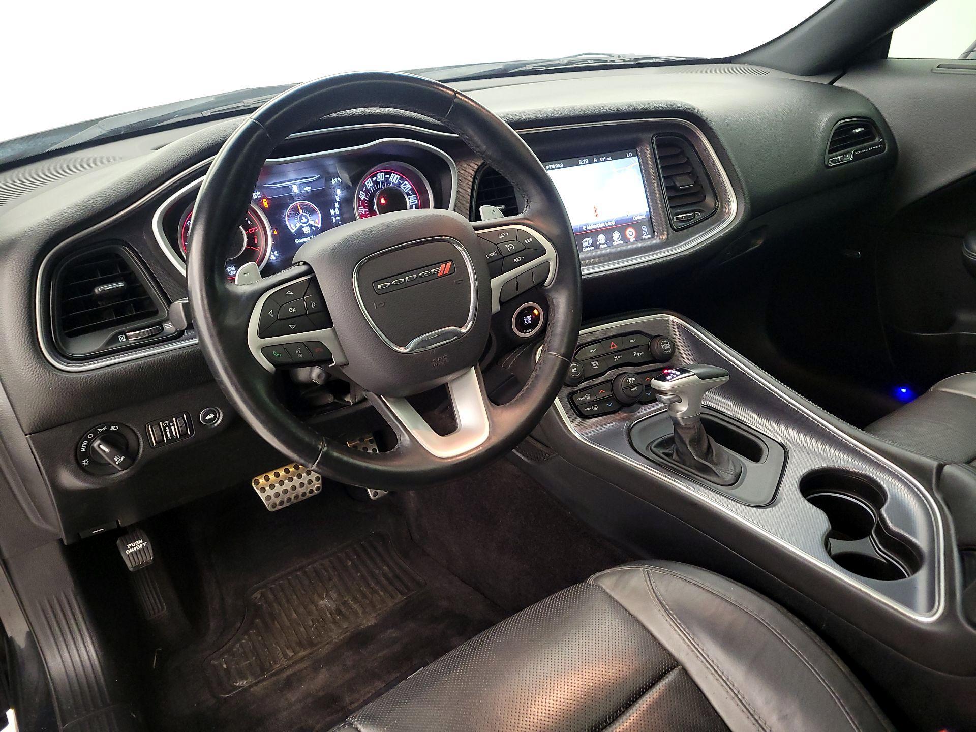 Thumbnail: 2016 Dodge Challenger - 9