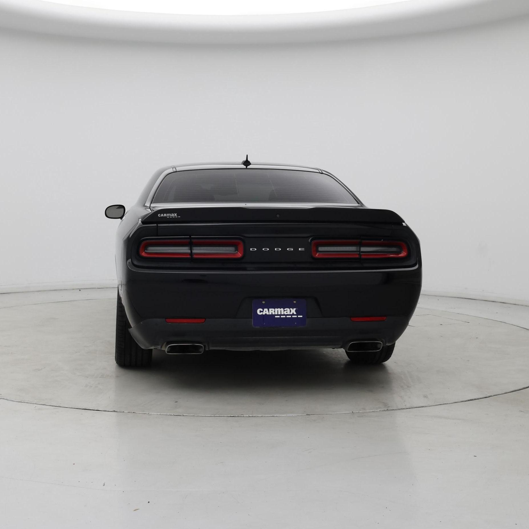 Thumbnail: 2016 Dodge Challenger - 6