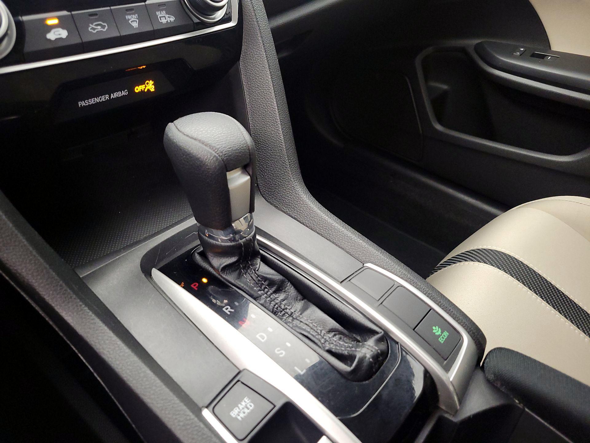 Thumbnail: 2017 Honda Civic - 17