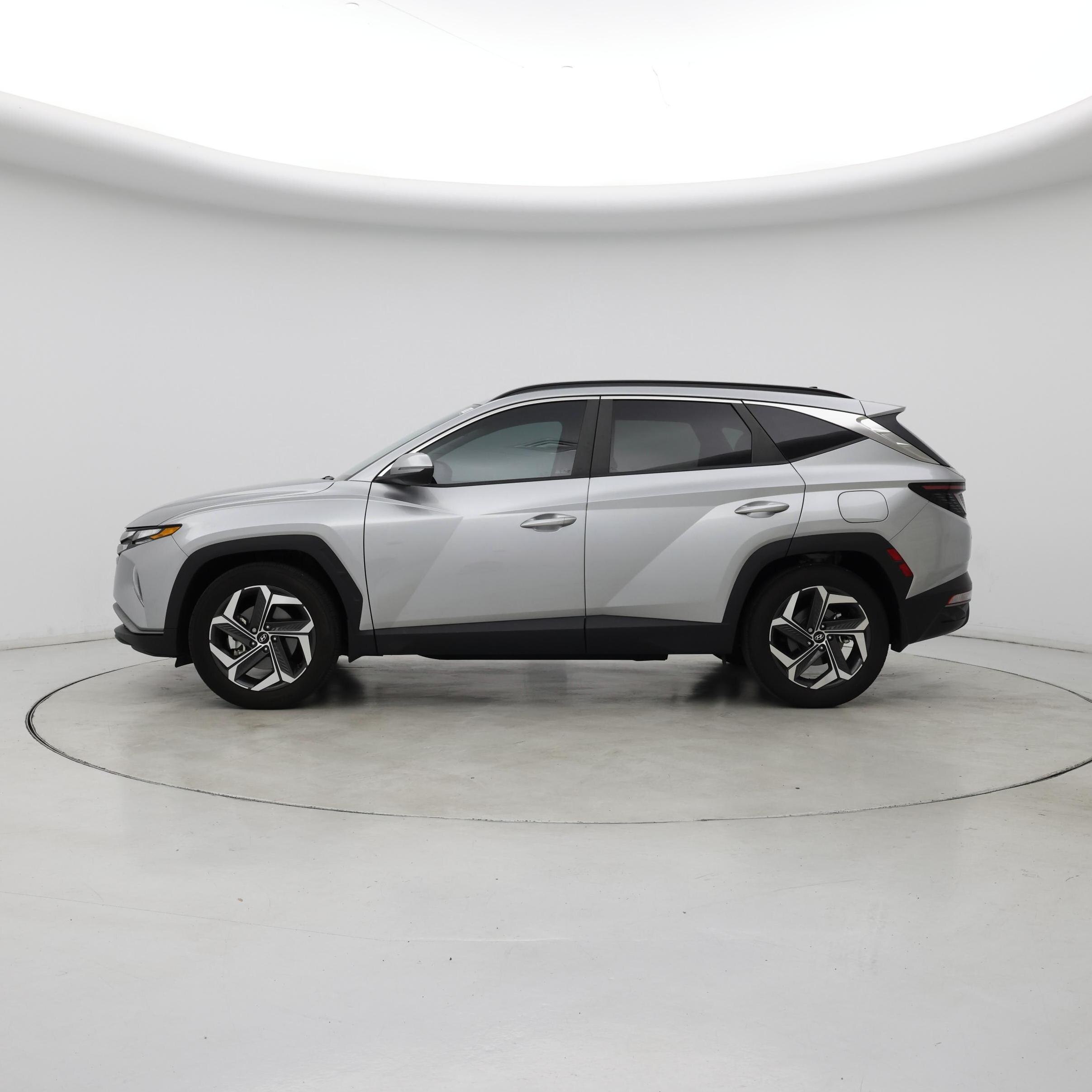 Thumbnail: 2024 Hyundai Tucson - 3