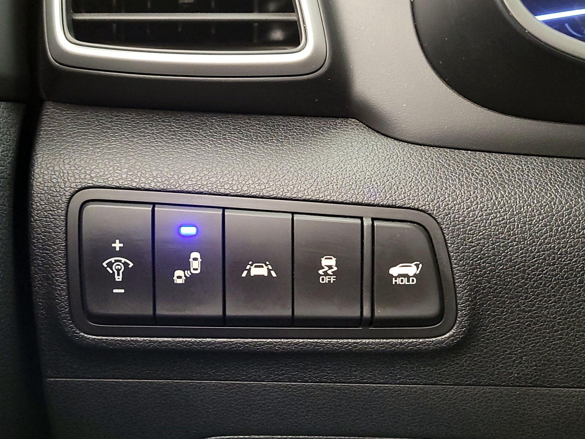 Thumbnail: 2021 Hyundai Tucson - 13