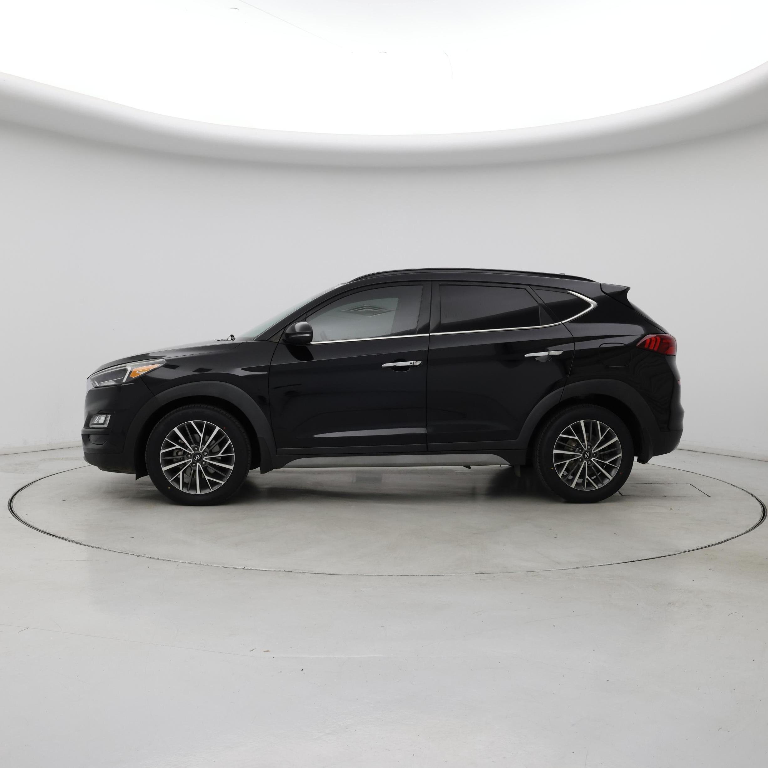 Thumbnail: 2021 Hyundai Tucson - 3