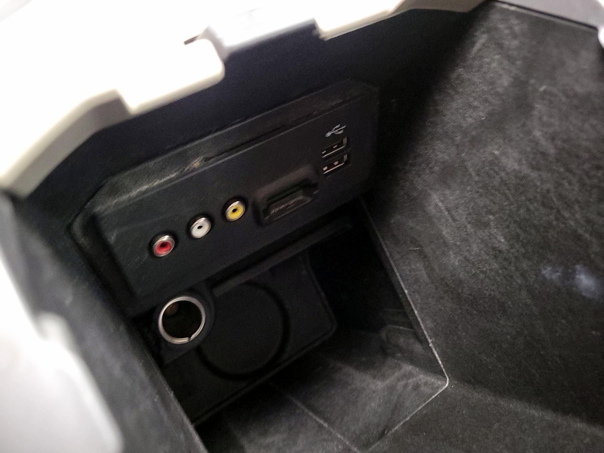 Thumbnail: 2014 Ford Escape - 18