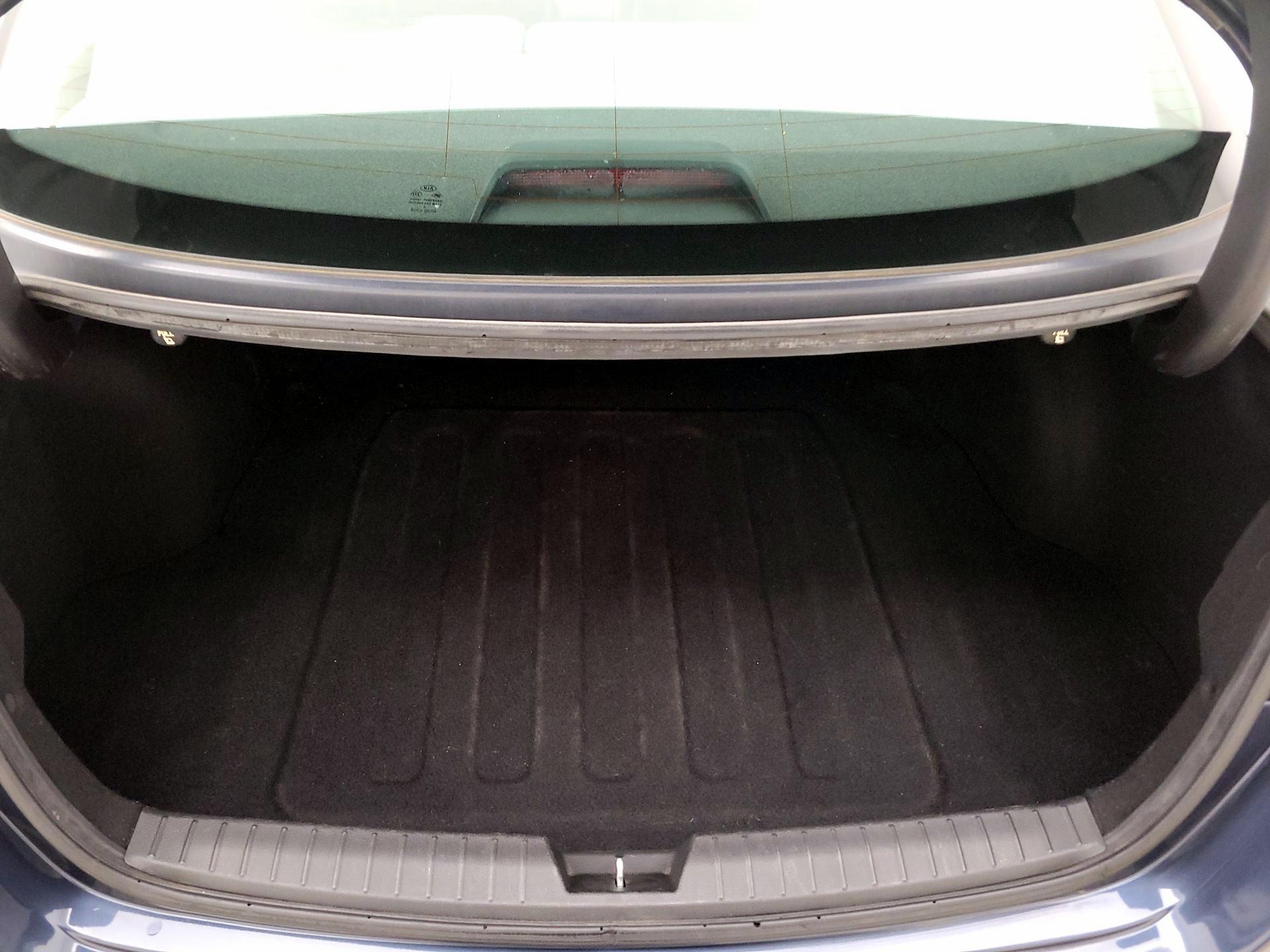 Thumbnail: 2015 Kia Optima - 19