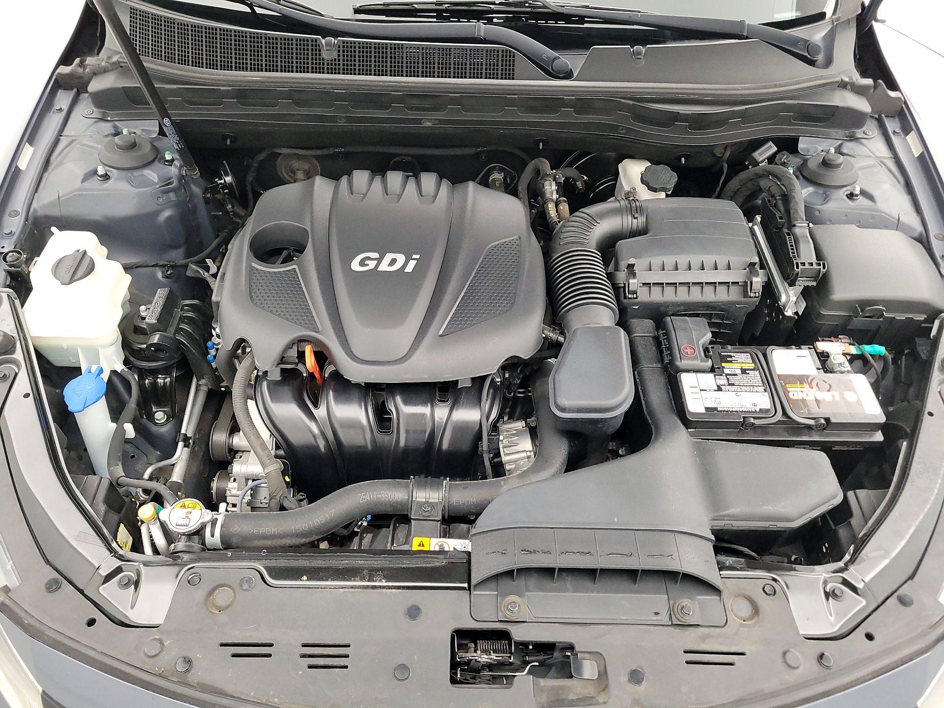 Thumbnail: 2015 Kia Optima - 20