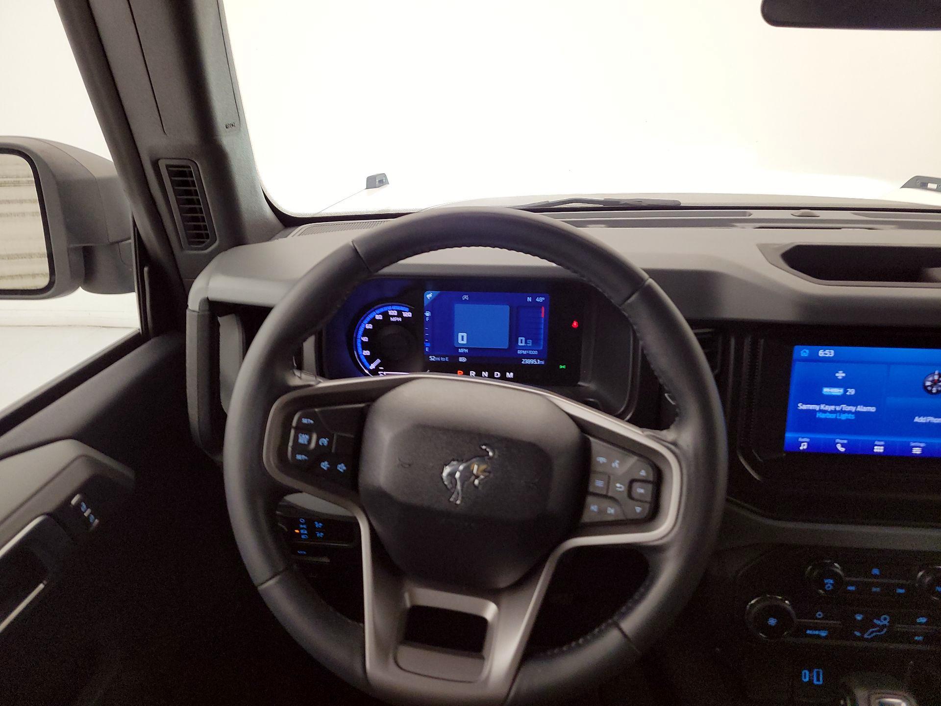 Thumbnail: 2022 Ford Bronco - 10