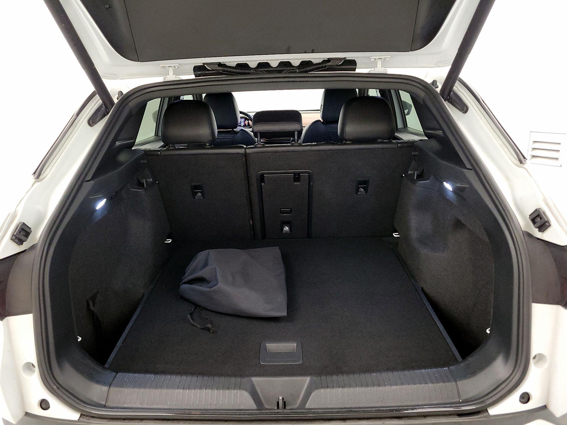 Thumbnail: 2021 Volkswagen ID.4 - 20