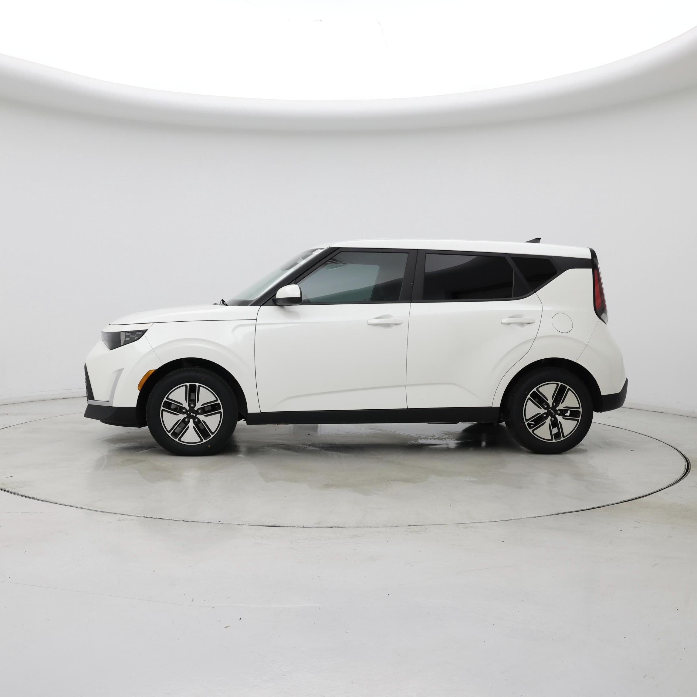 Thumbnail: 2024 Kia Soul - 3