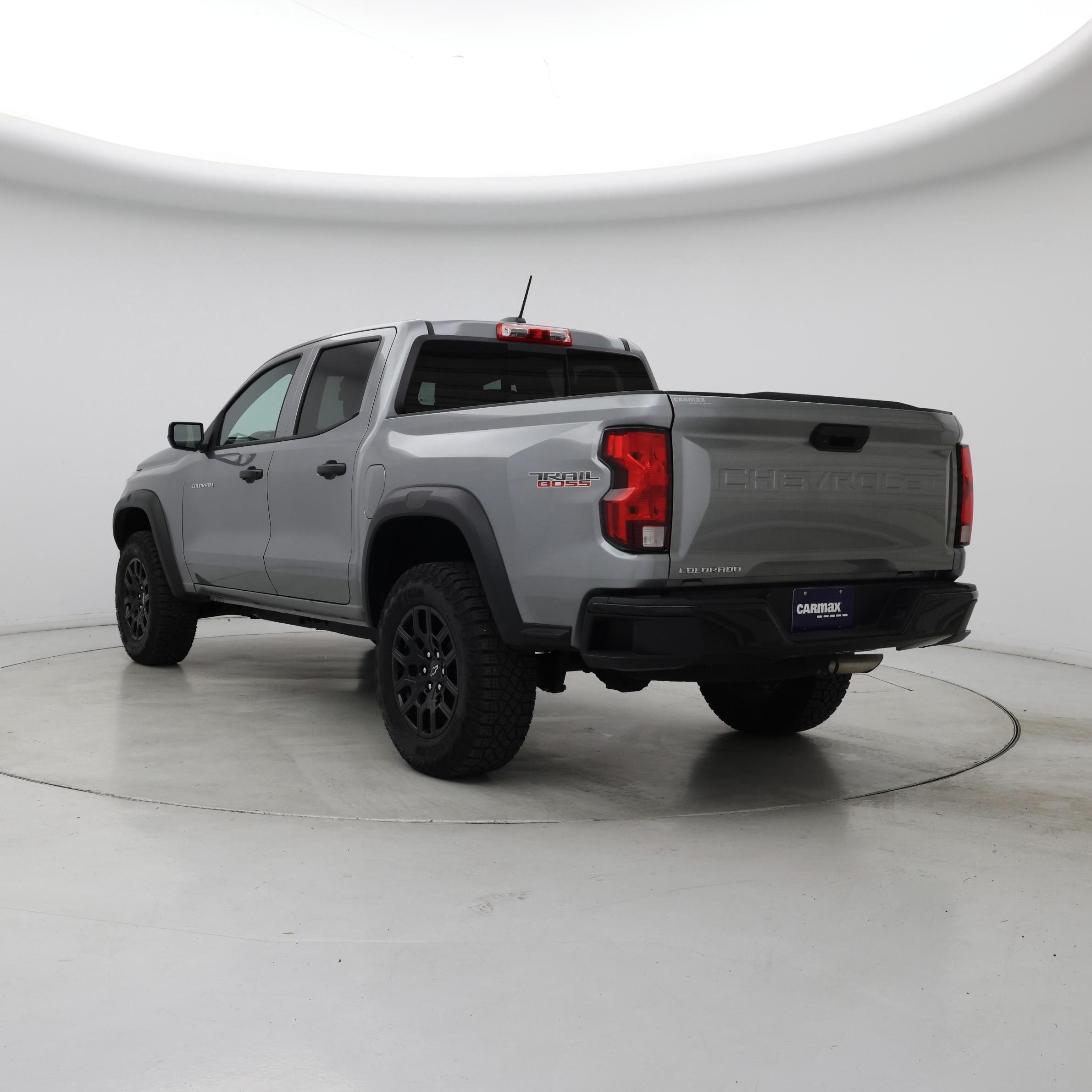 Thumbnail: 2024 Chevrolet Colorado - 2