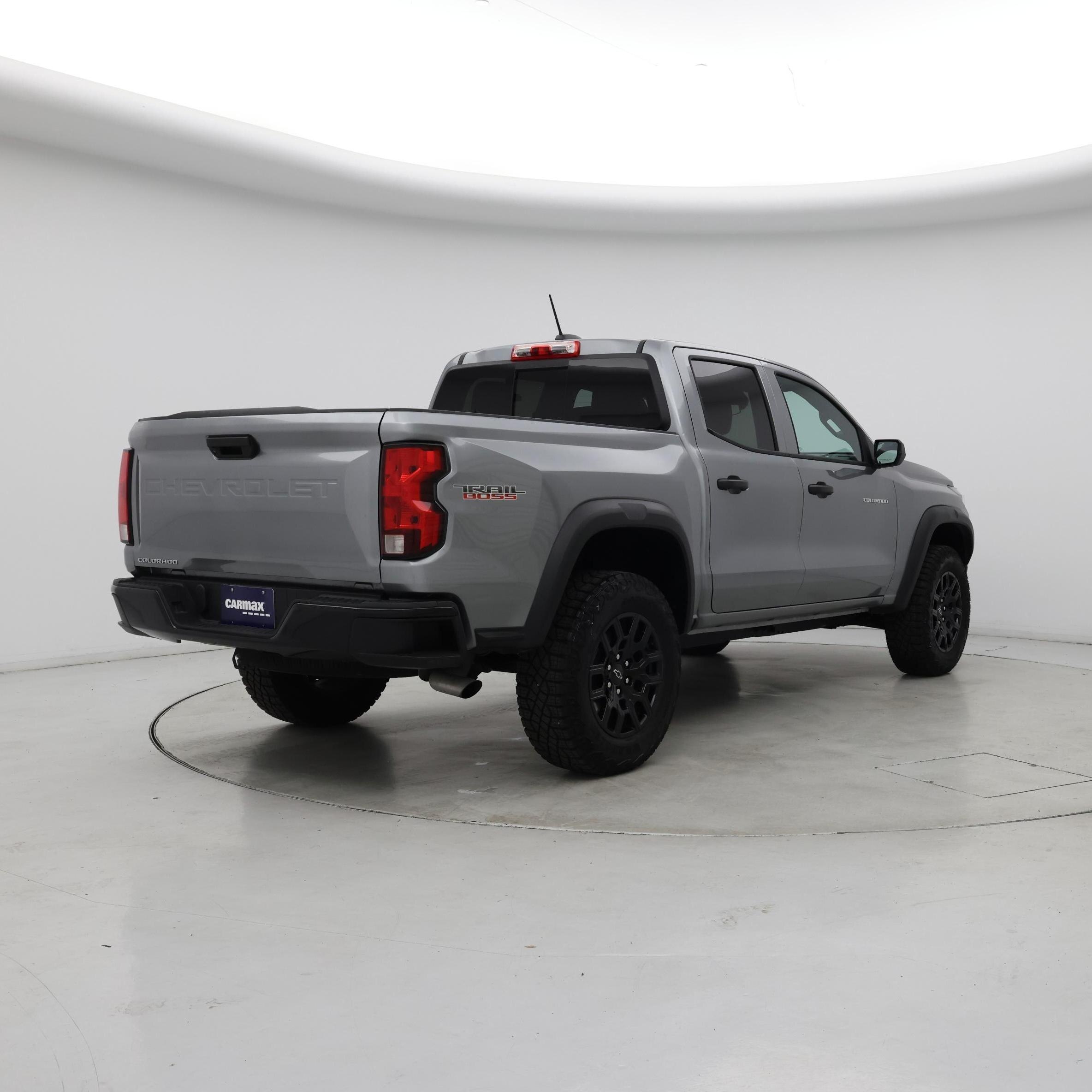 Thumbnail: 2024 Chevrolet Colorado - 8