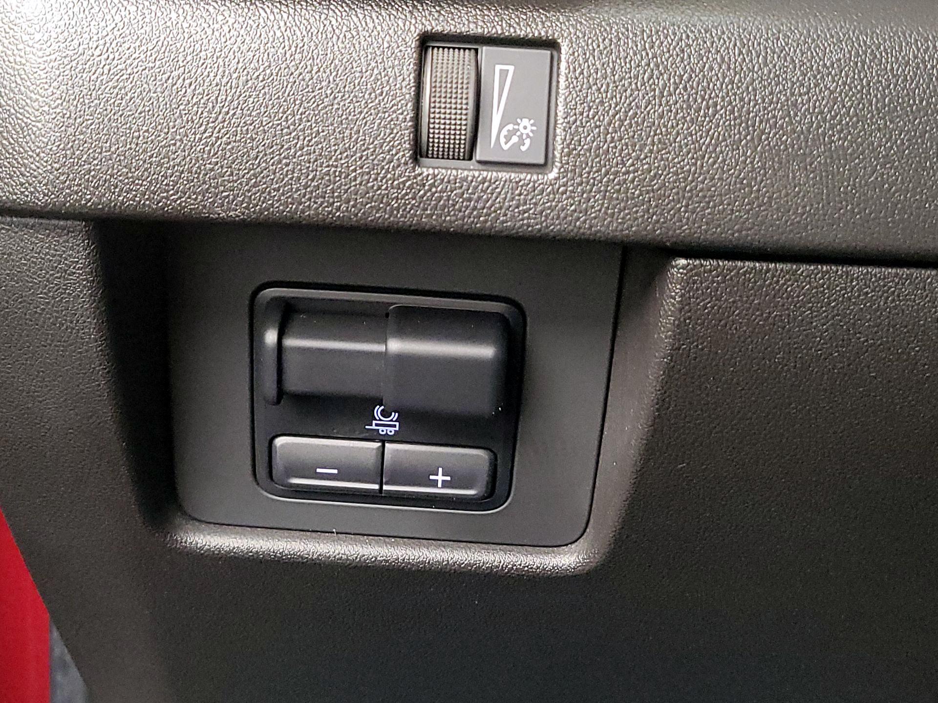 Thumbnail: 2023 GMC Canyon - 13