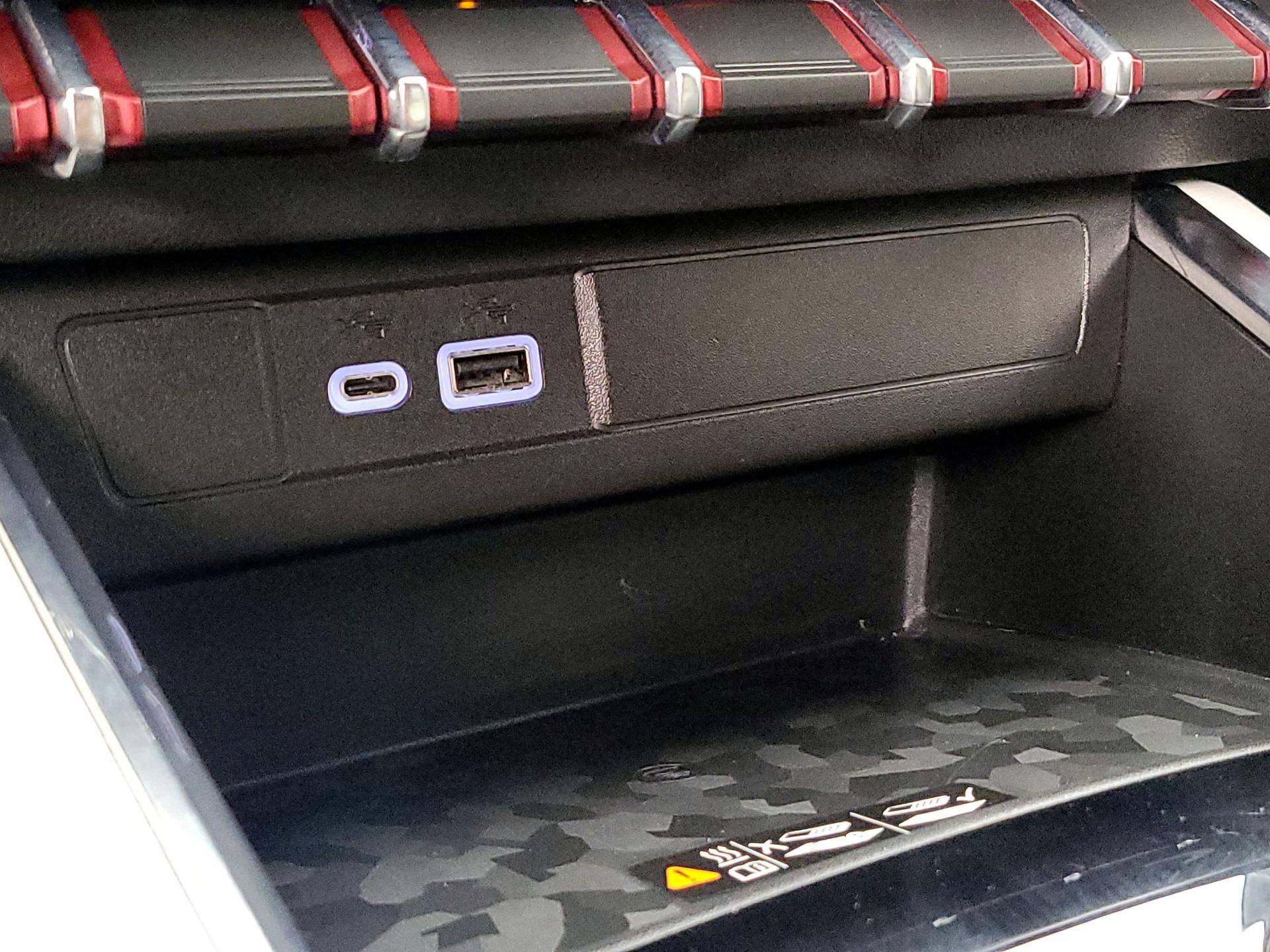 Thumbnail: 2023 GMC Canyon - 19