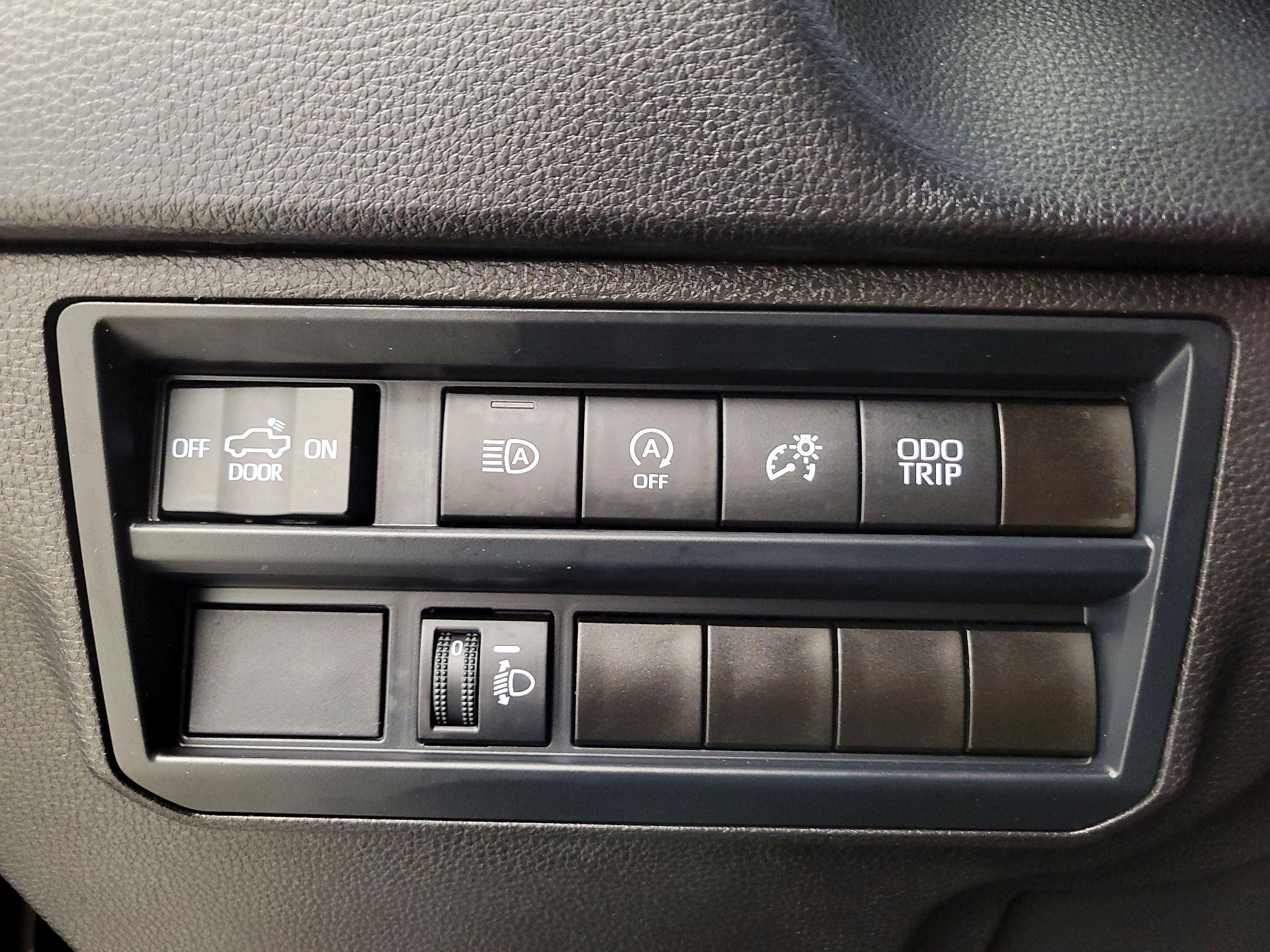 Thumbnail: 2025 Toyota Tundra - 13