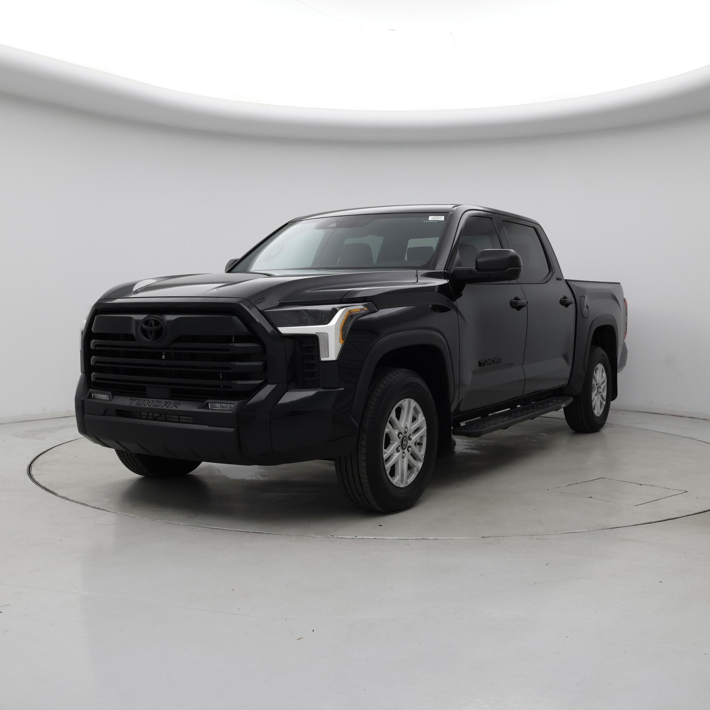 Thumbnail: 2025 Toyota Tundra - 4