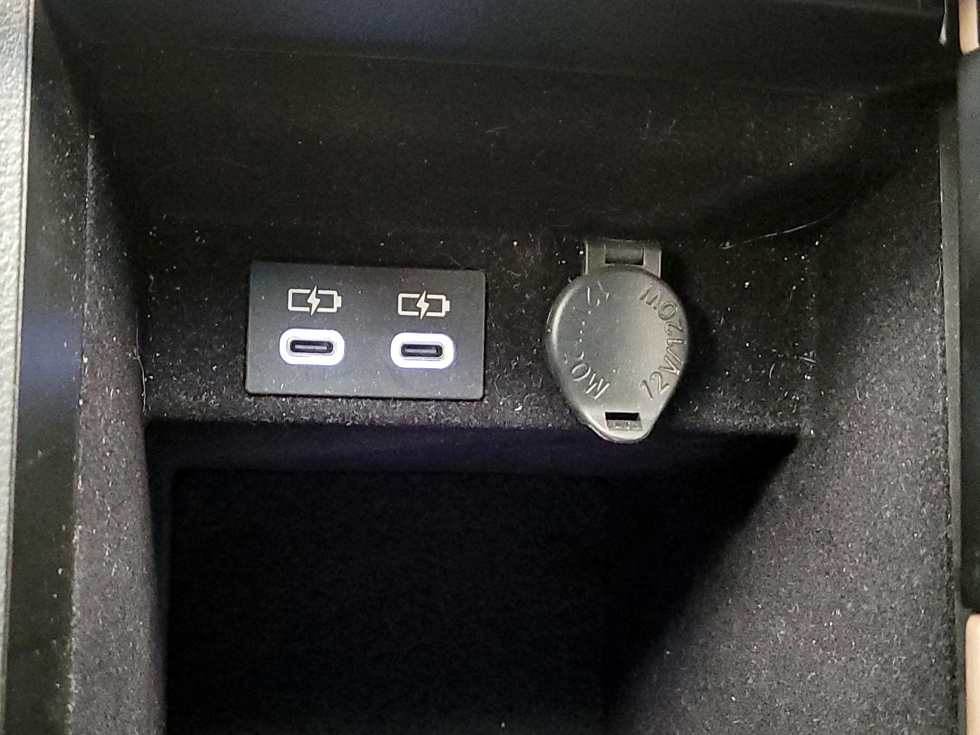 Thumbnail: 2024 Lexus ES - 18