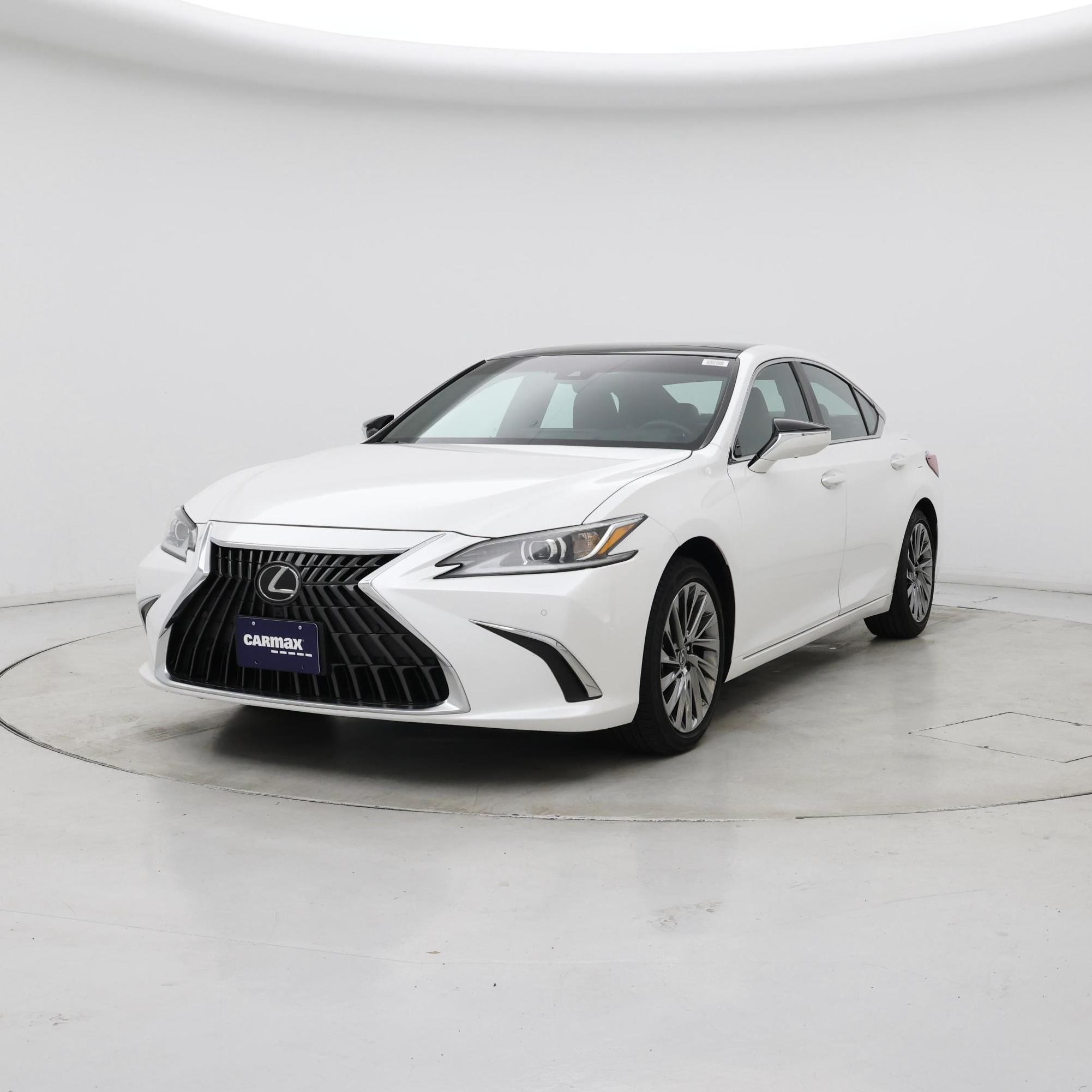 Thumbnail: 2024 Lexus ES - 4