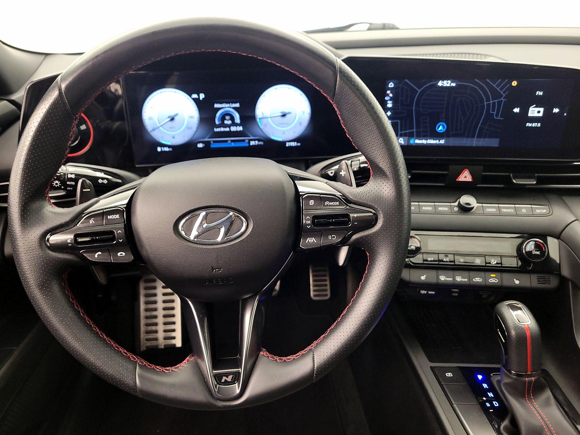 Thumbnail: 2023 Hyundai Elantra - 10