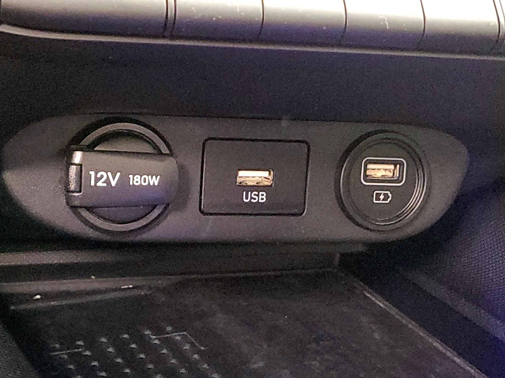 Thumbnail: 2023 Hyundai Elantra - 19