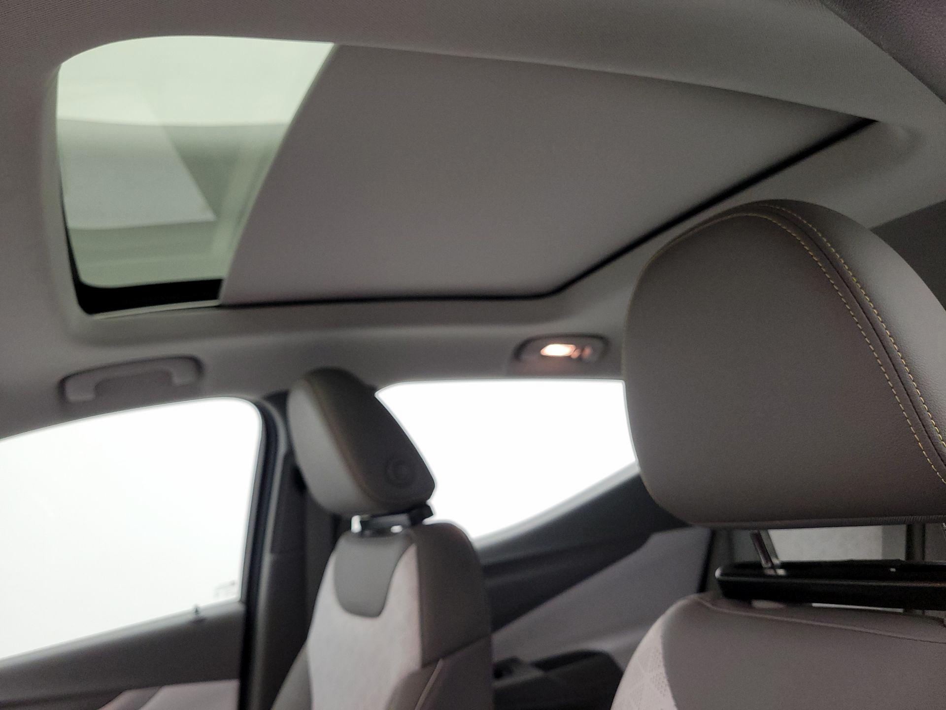 Thumbnail: 2022 Chevrolet Bolt EUV - 20