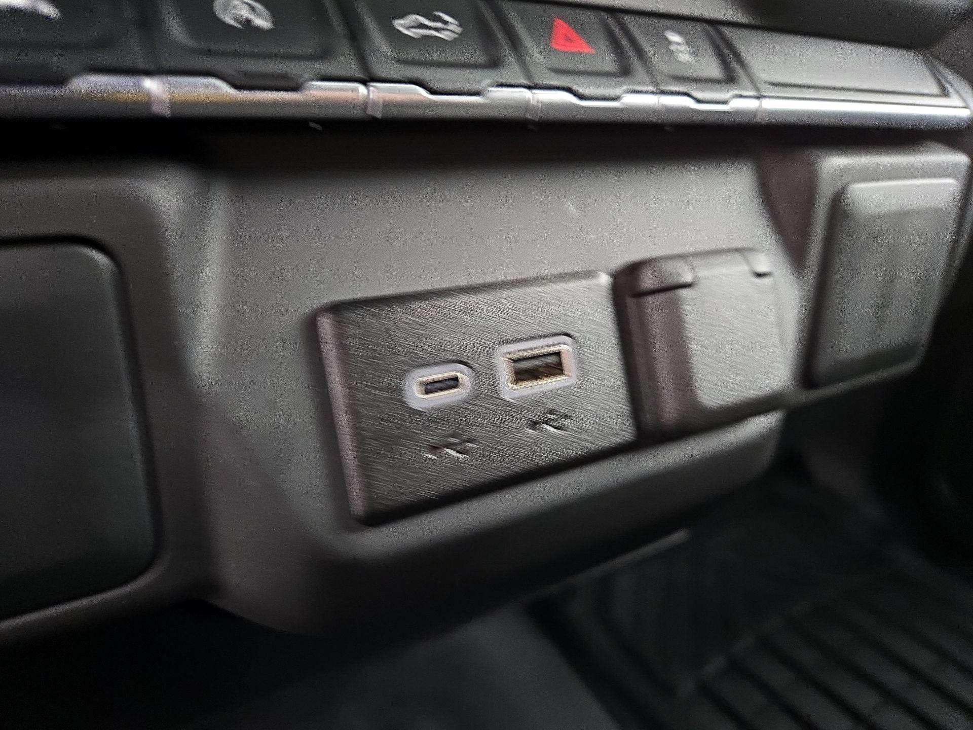 Thumbnail: 2024 GMC Sierra 1500 - 18