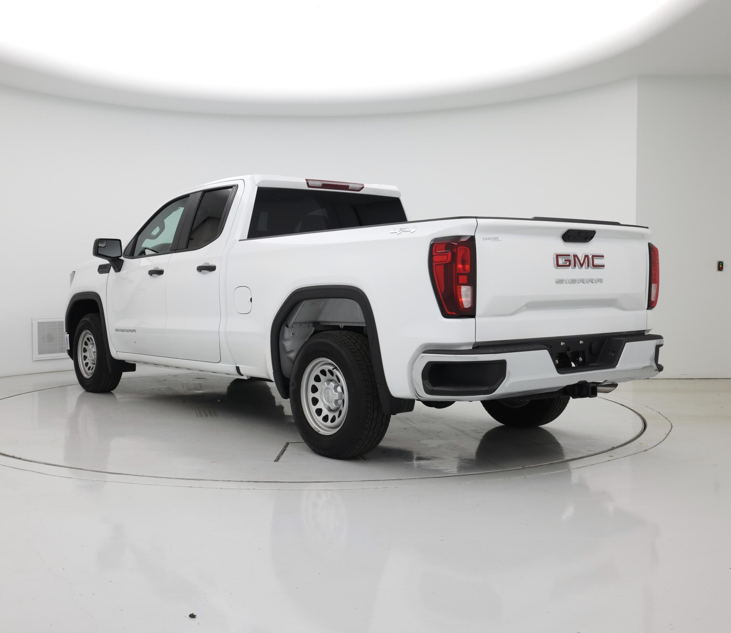 Thumbnail: 2024 GMC Sierra 1500 - 2