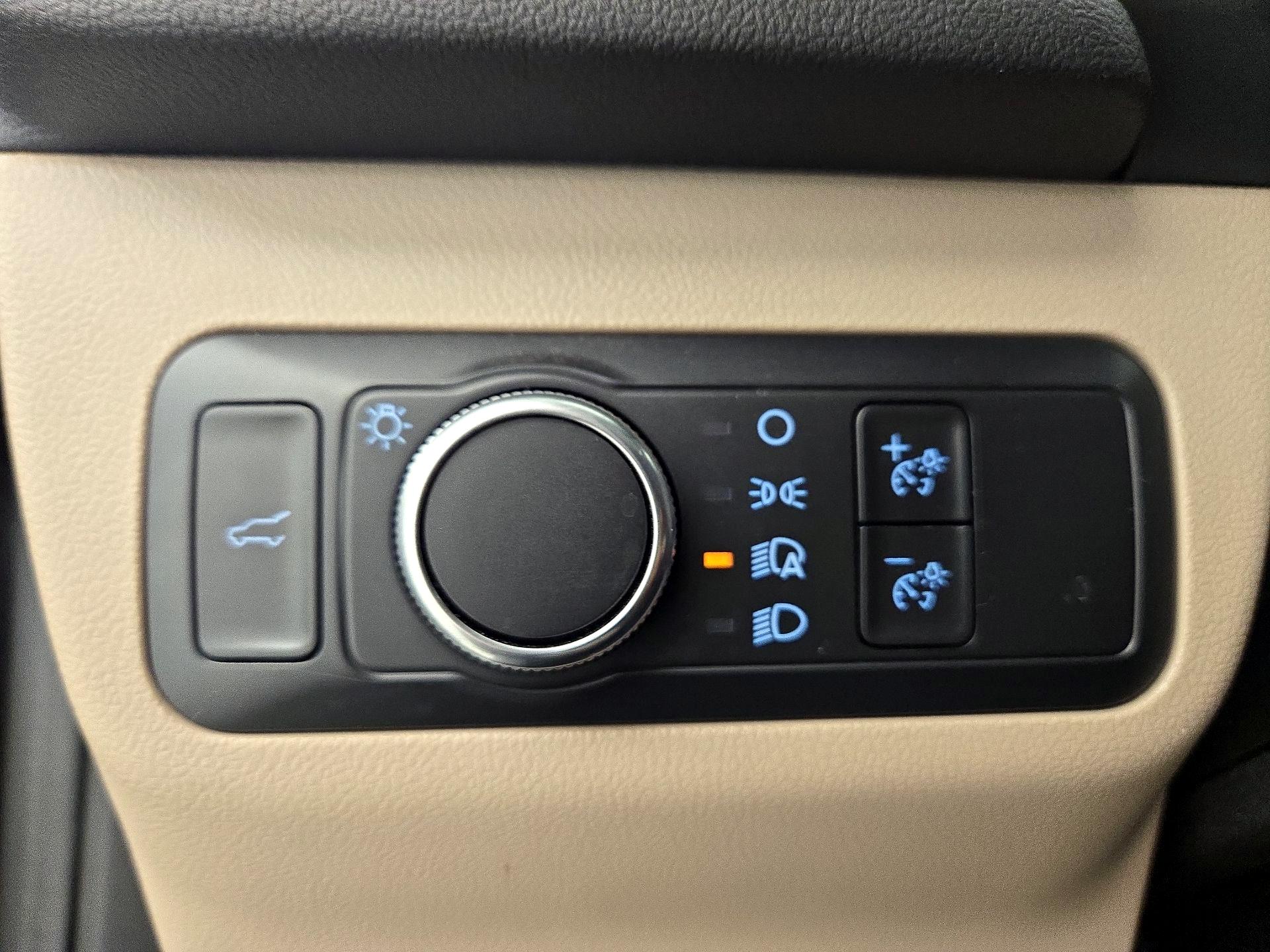 Thumbnail: 2022 Ford Escape - 13