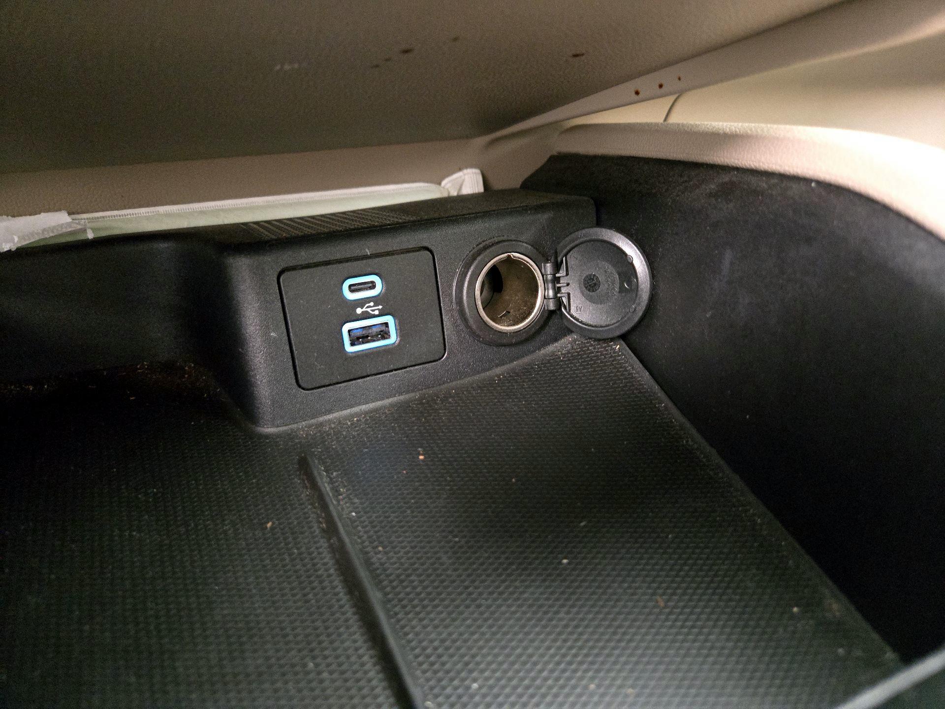 Thumbnail: 2022 Ford Escape - 19