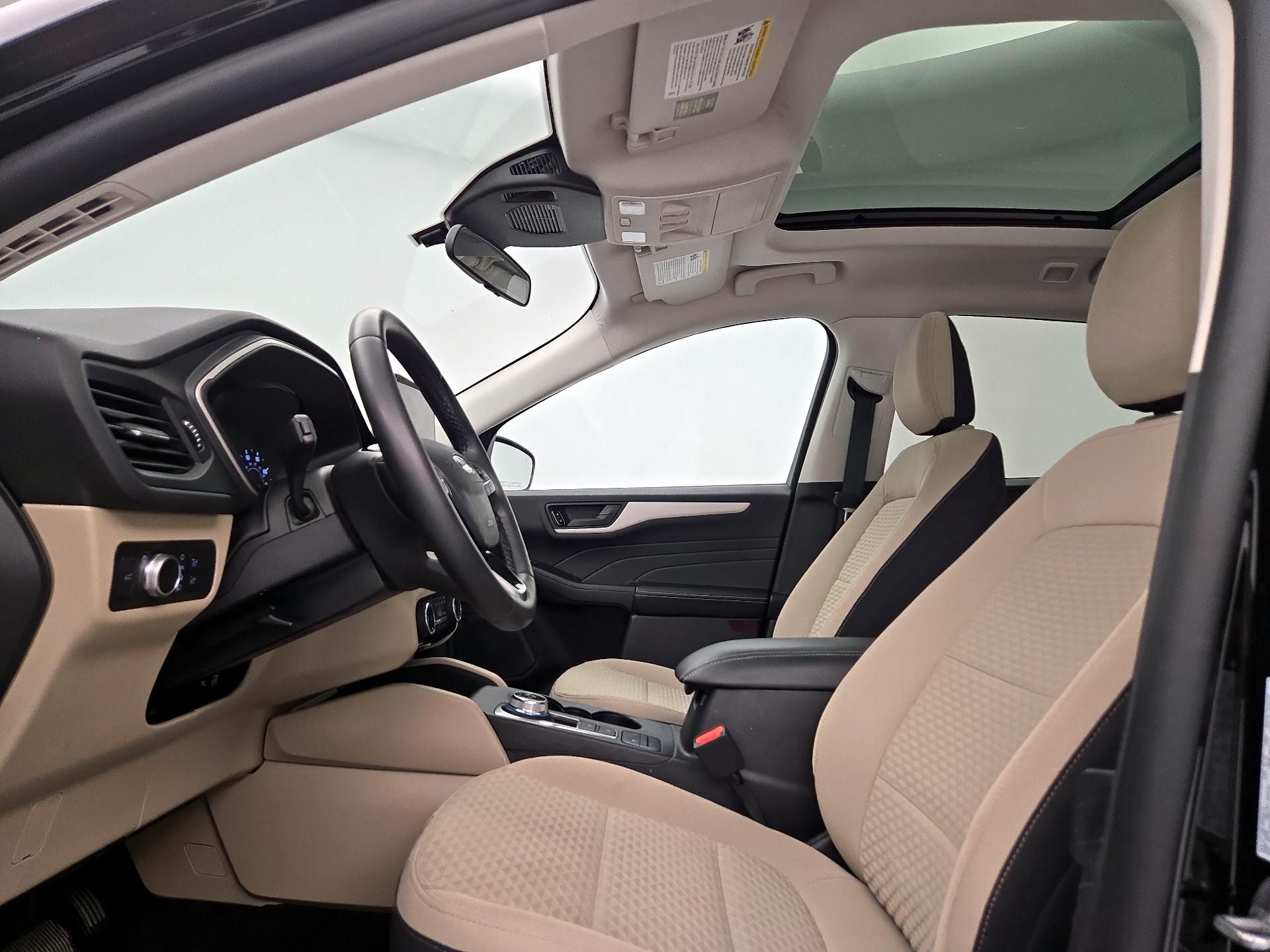 Thumbnail: 2022 Ford Escape - 20