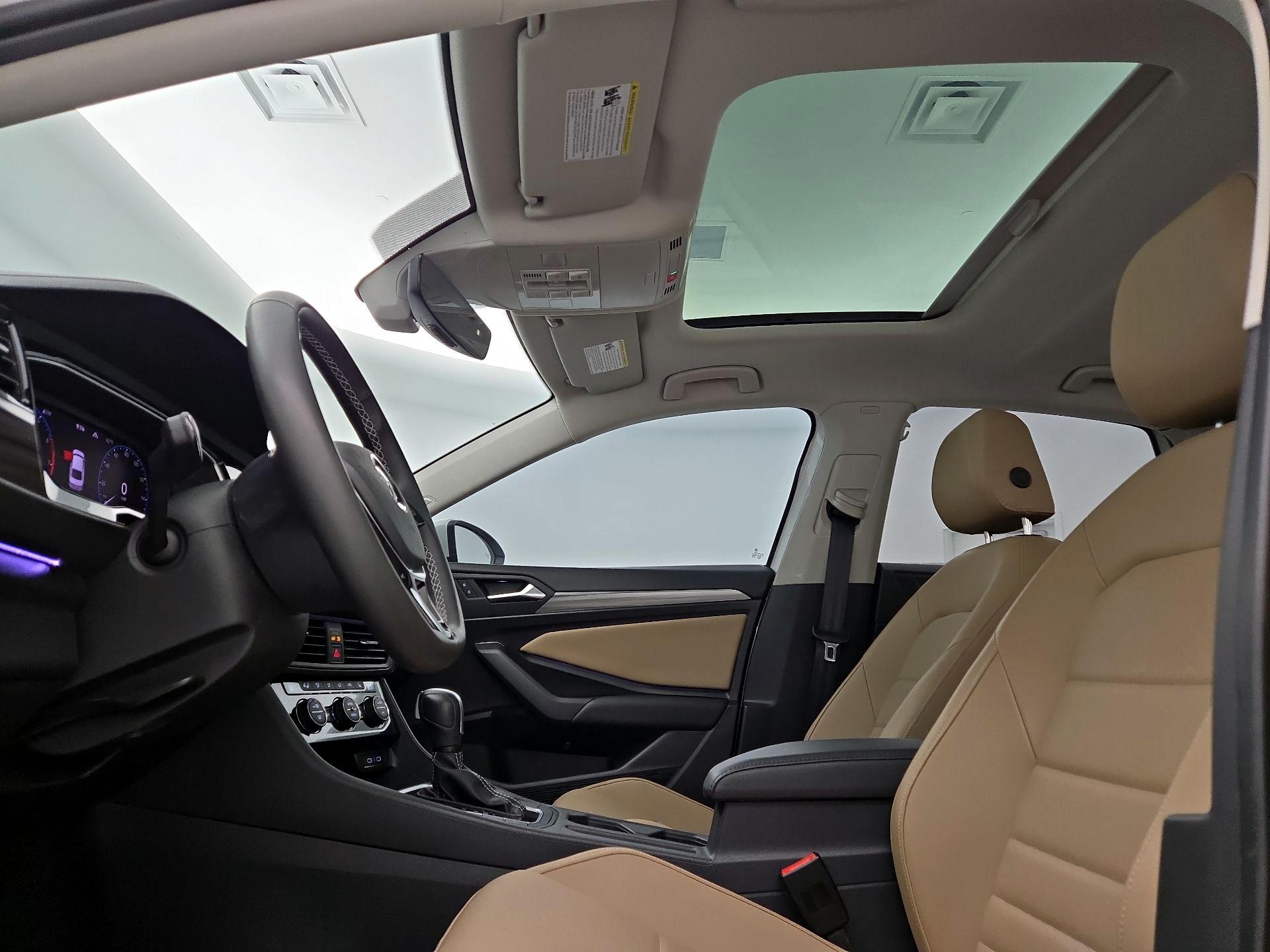 Thumbnail: 2021 Volkswagen Jetta - 19