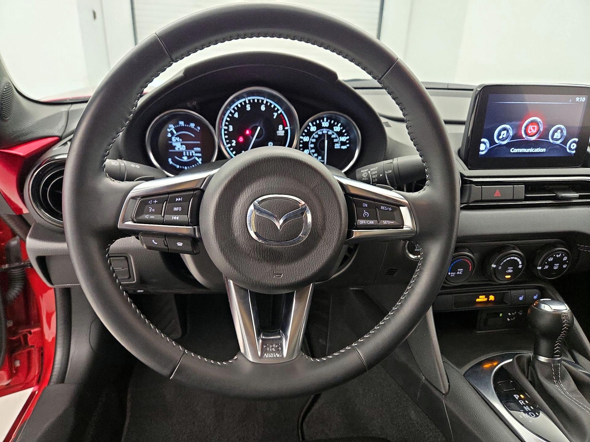 Thumbnail: 2021 Mazda MX-5 Miata - 10