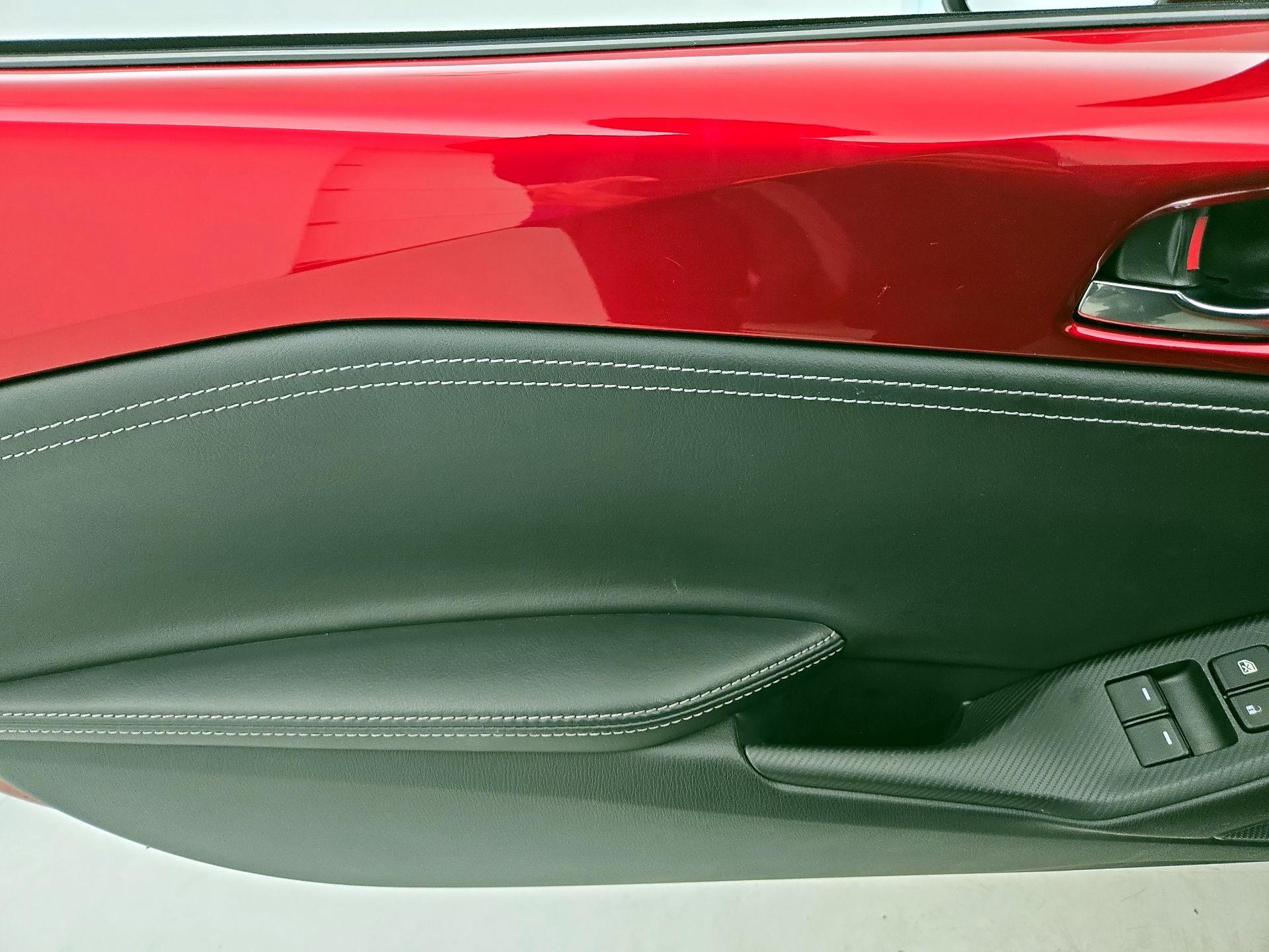 Thumbnail: 2021 Mazda MX-5 Miata - 12