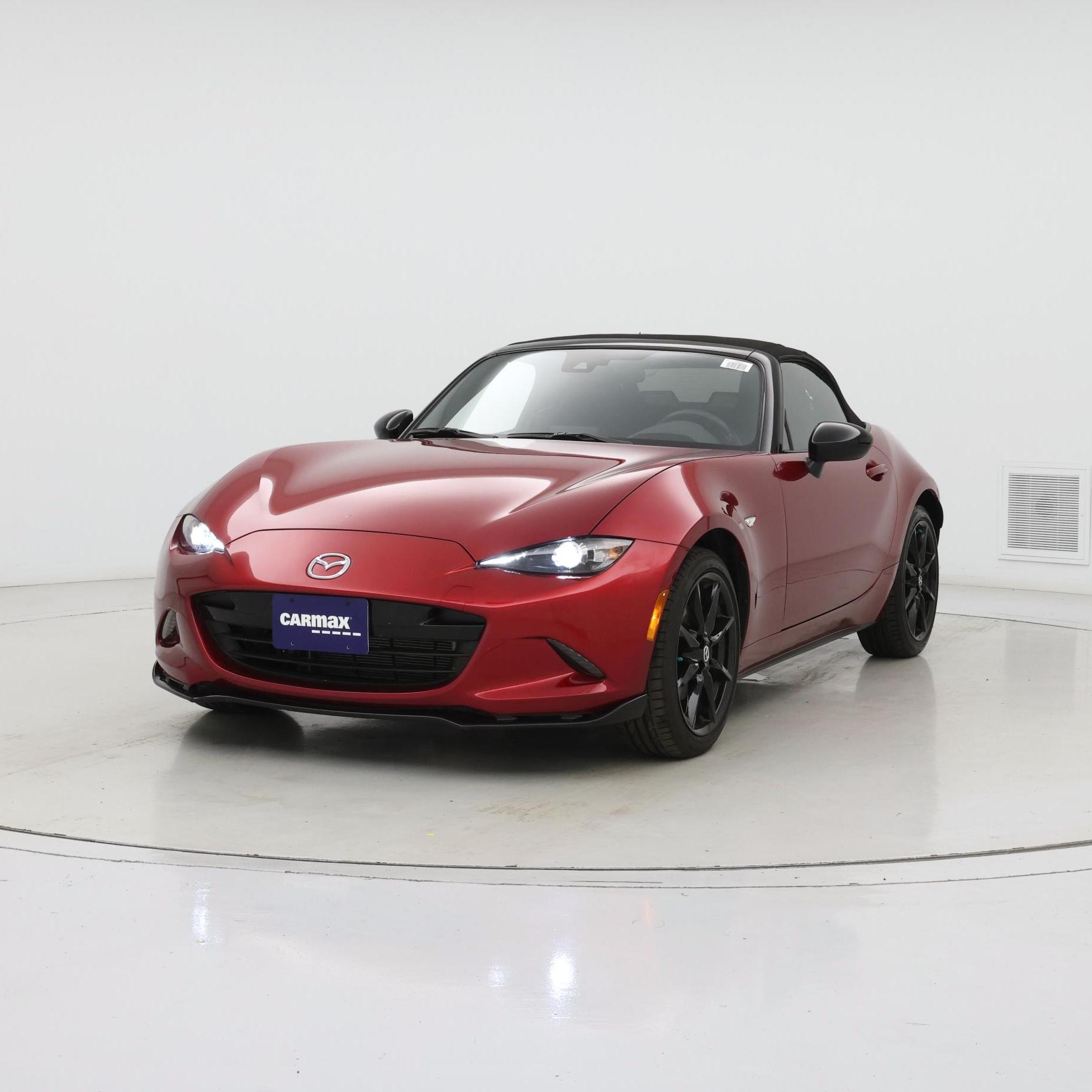 Thumbnail: 2021 Mazda MX-5 Miata - 4