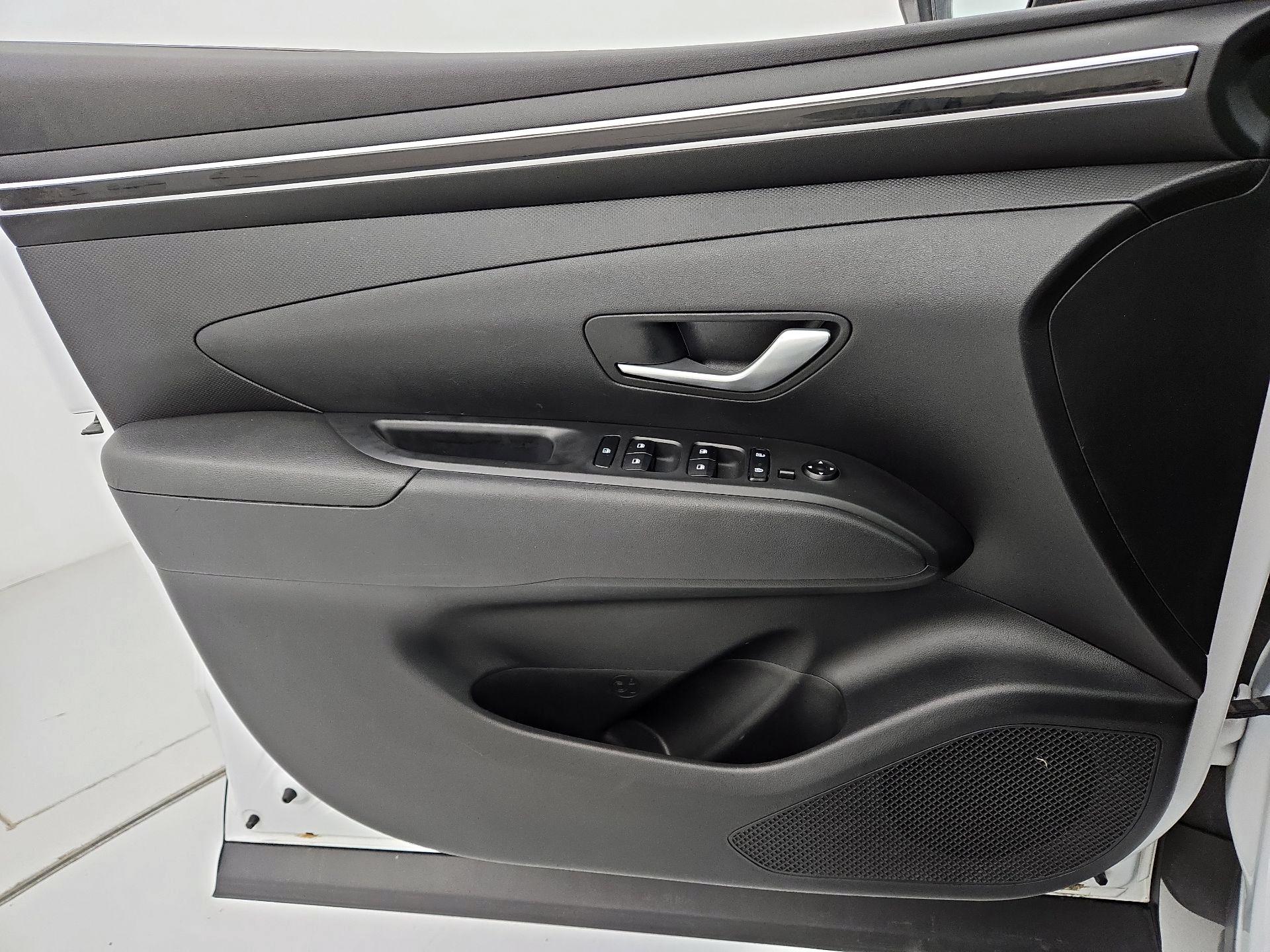 Thumbnail: 2022 Hyundai Santa Cruz - 12