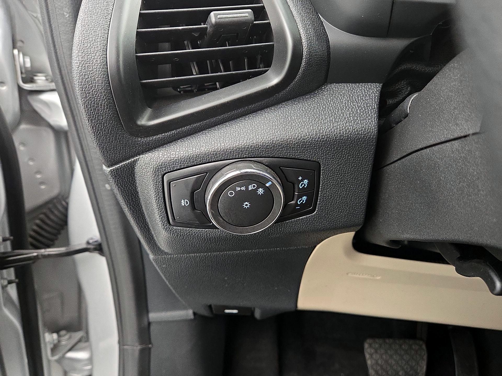 Thumbnail: 2022 Ford EcoSport - 13