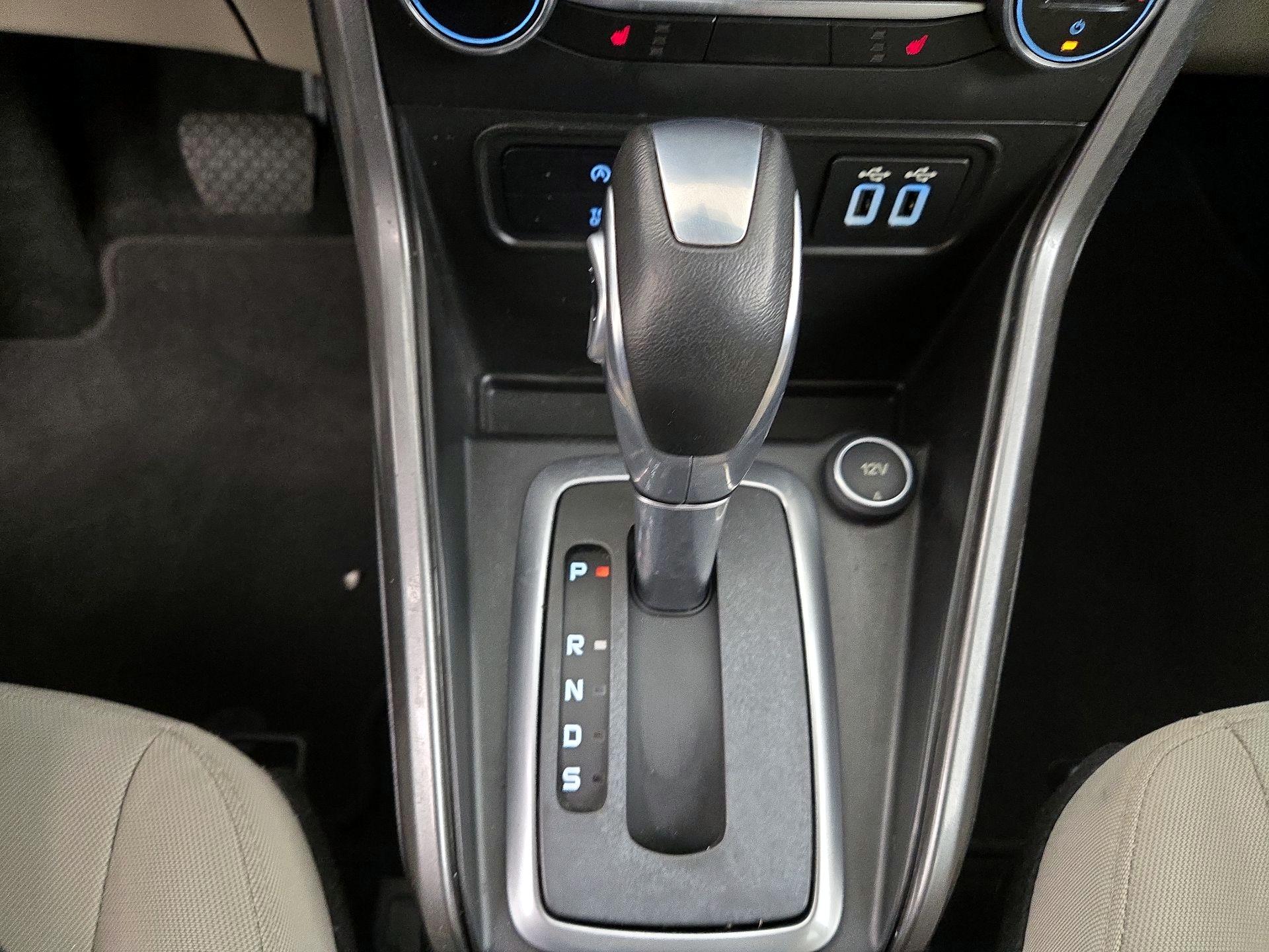 Thumbnail: 2022 Ford EcoSport - 17