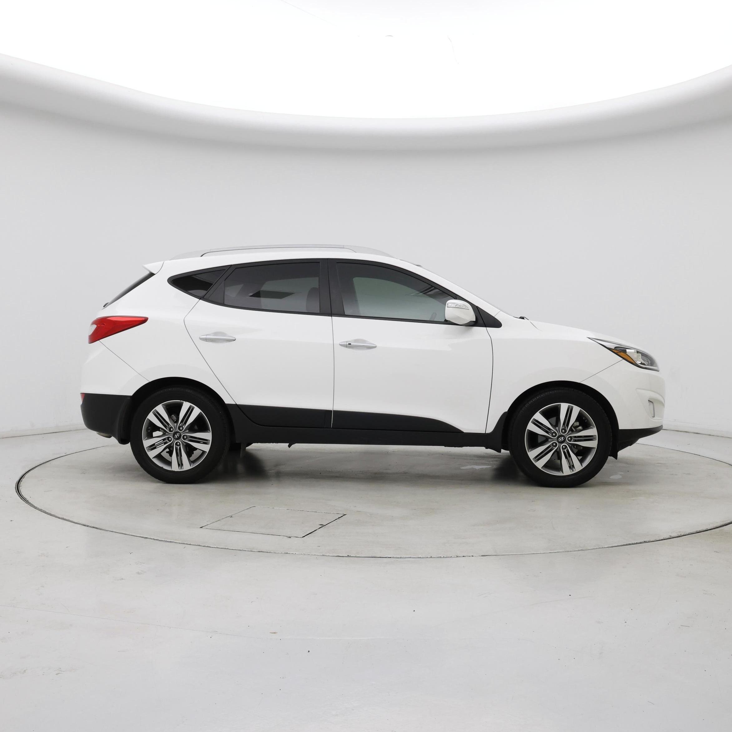 Thumbnail: 2014 Hyundai Tucson - 7