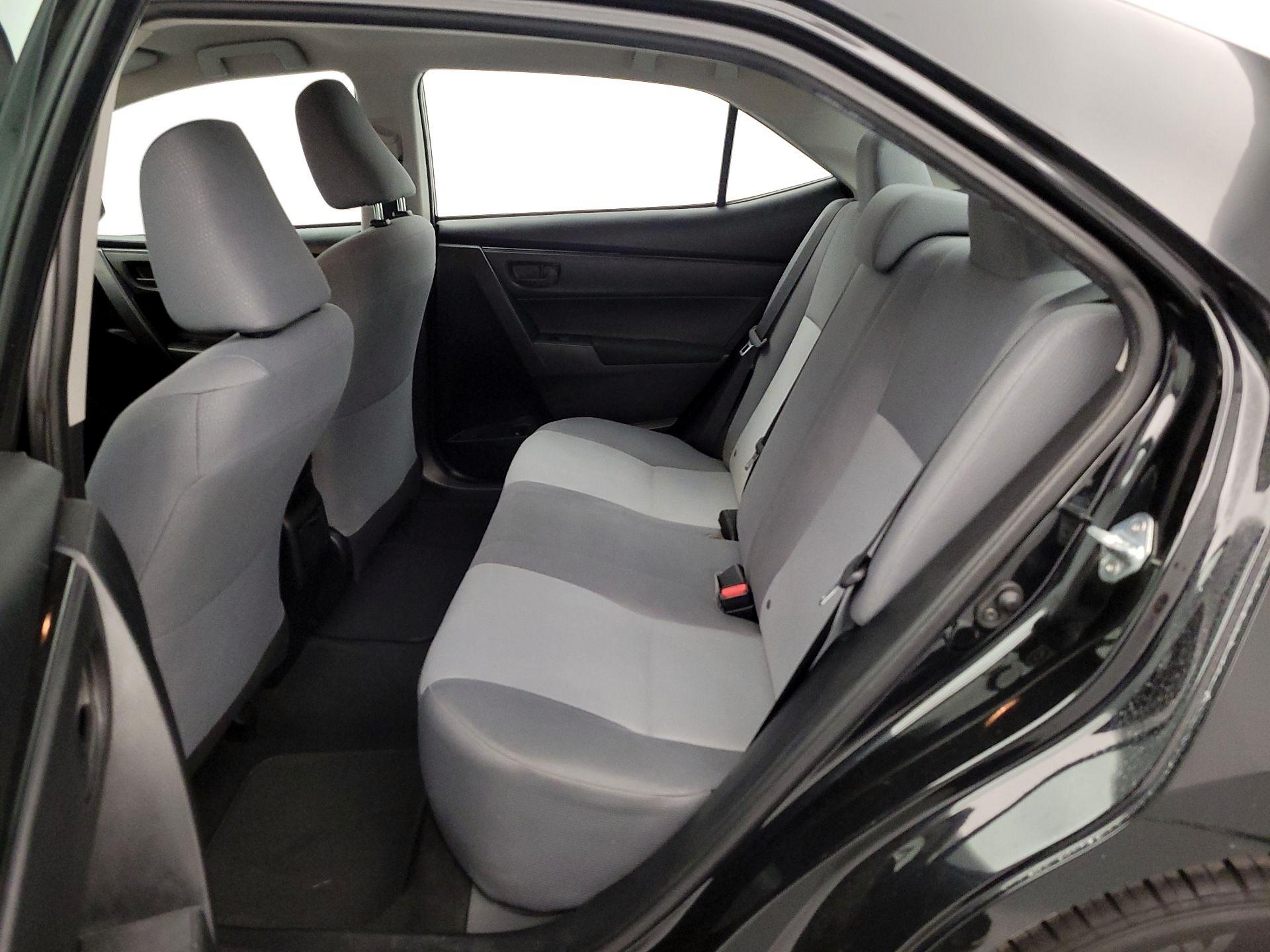 Thumbnail: 2017 Toyota Corolla - 19