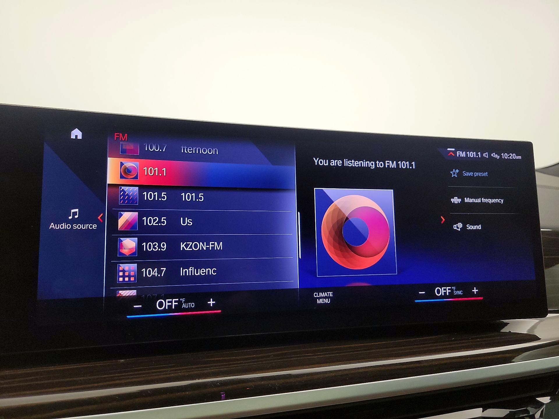 Thumbnail: 2023 BMW X7 - 16