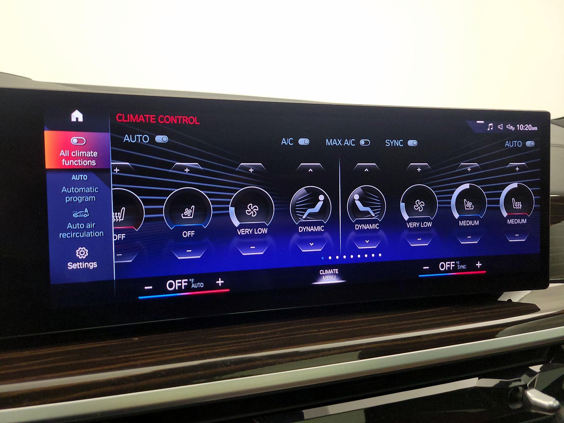 Thumbnail: 2023 BMW X7 - 17