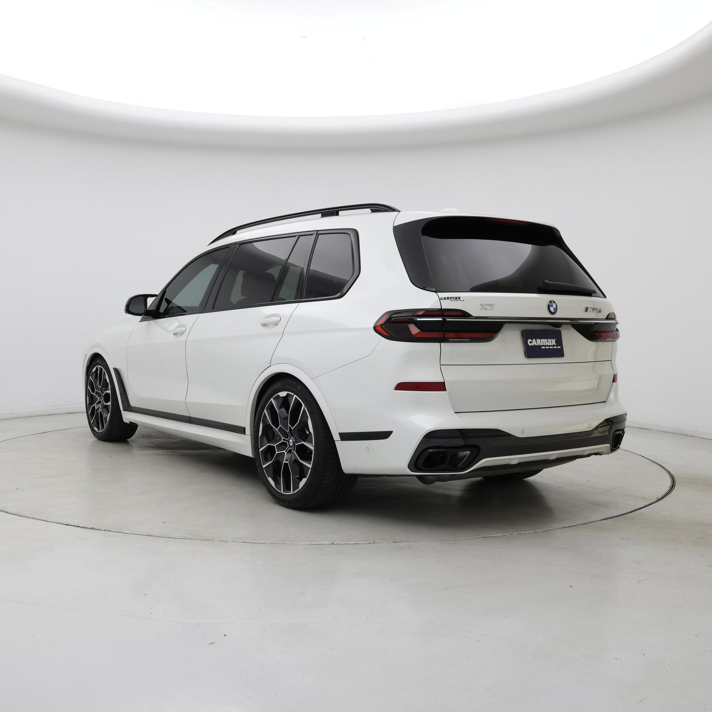 Thumbnail: 2023 BMW X7 - 2