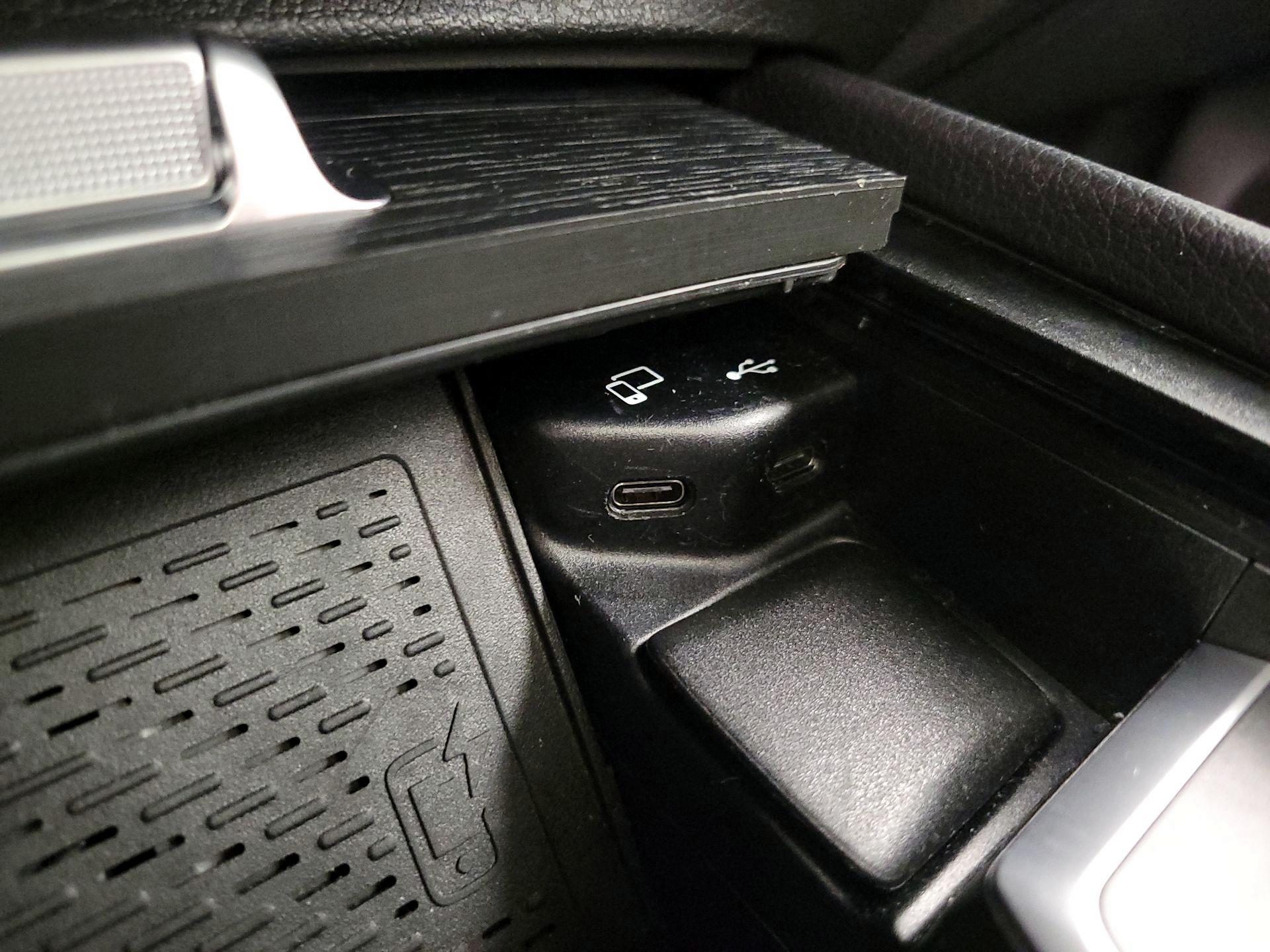 Thumbnail: 2023 Mercedes-Benz GLE - 19